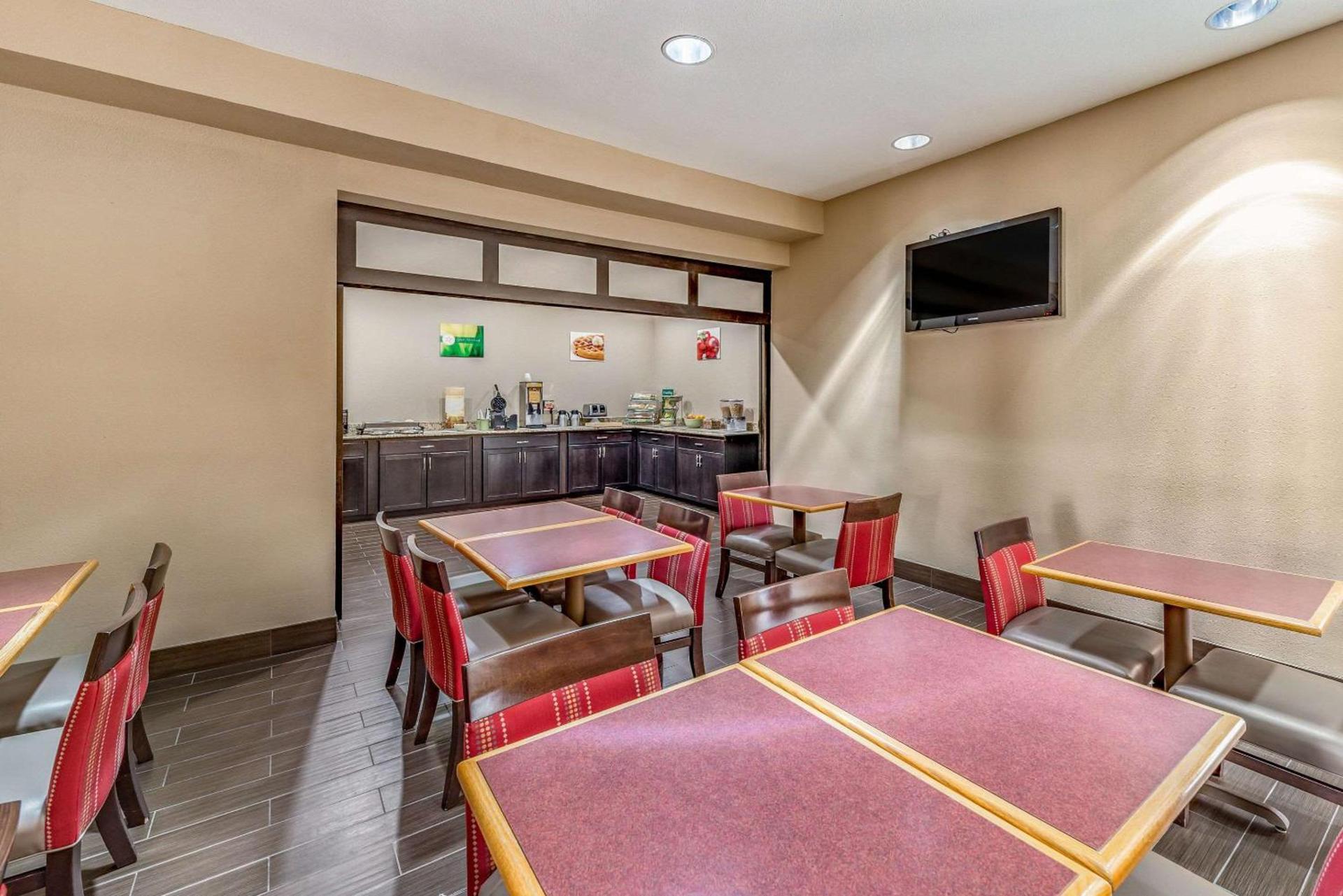 Quality Inn West Plano - Dallas photo 36