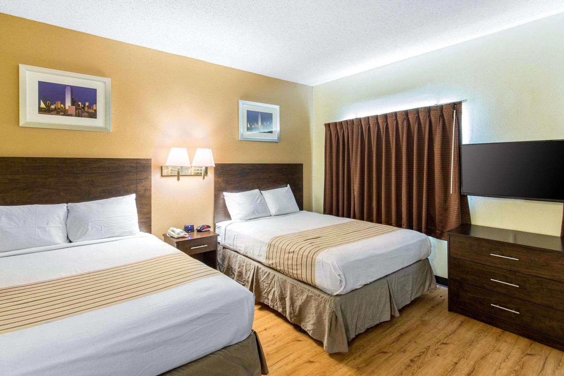 Hawthorn Extended Stay by Wyndham Lewisville photo 12