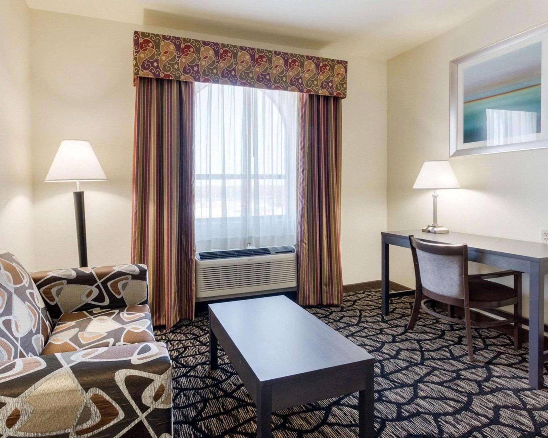 Quality Inn Buffalo photo 15