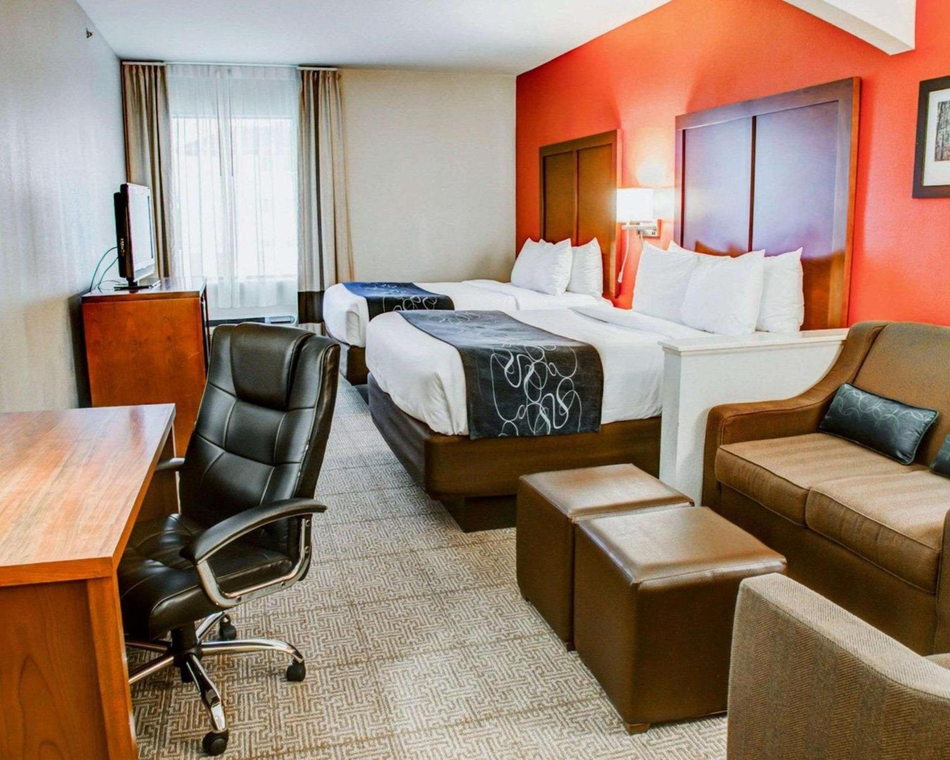 Comfort Suites Tyler South photo 8