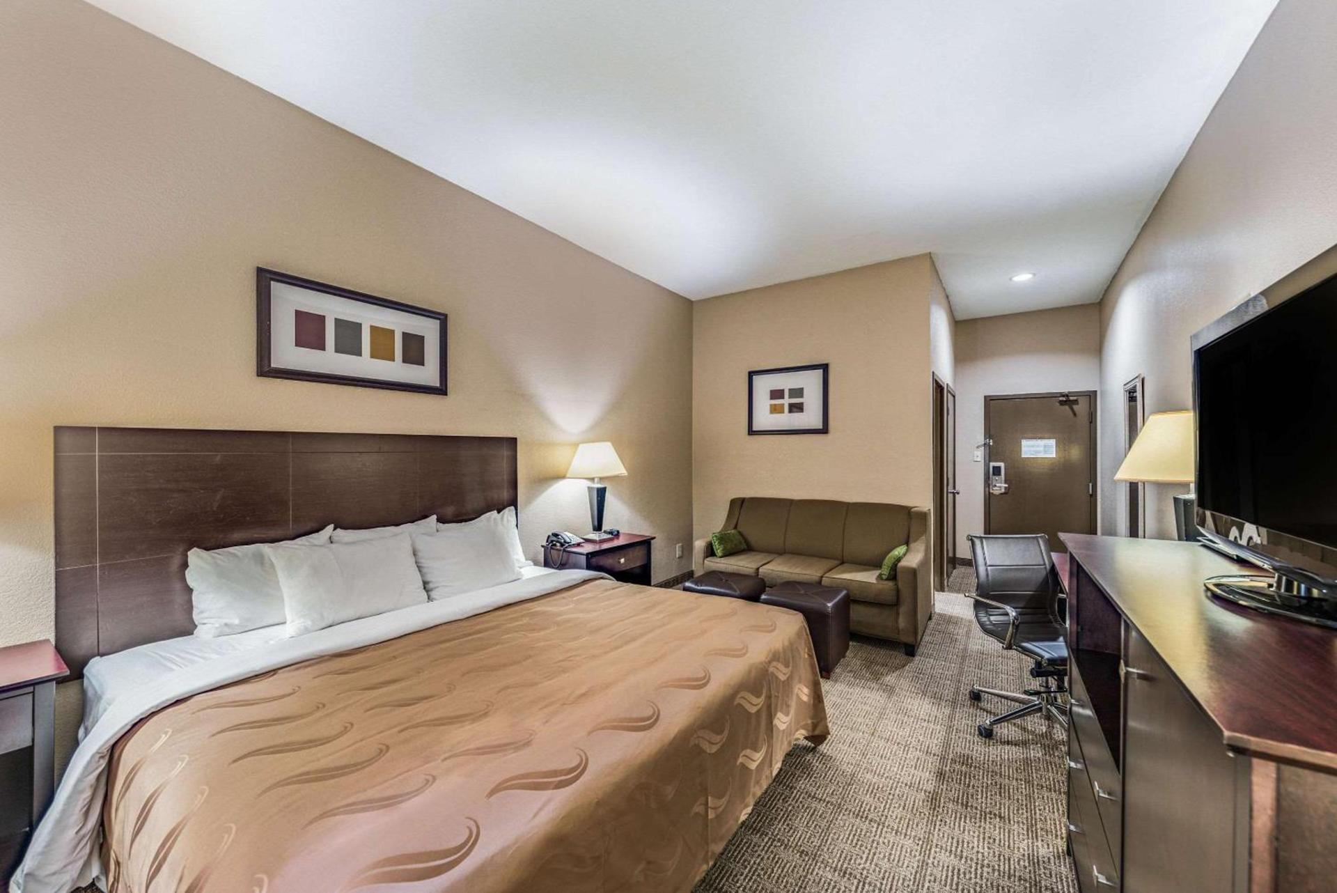 Quality Inn West Plano - Dallas photo 2