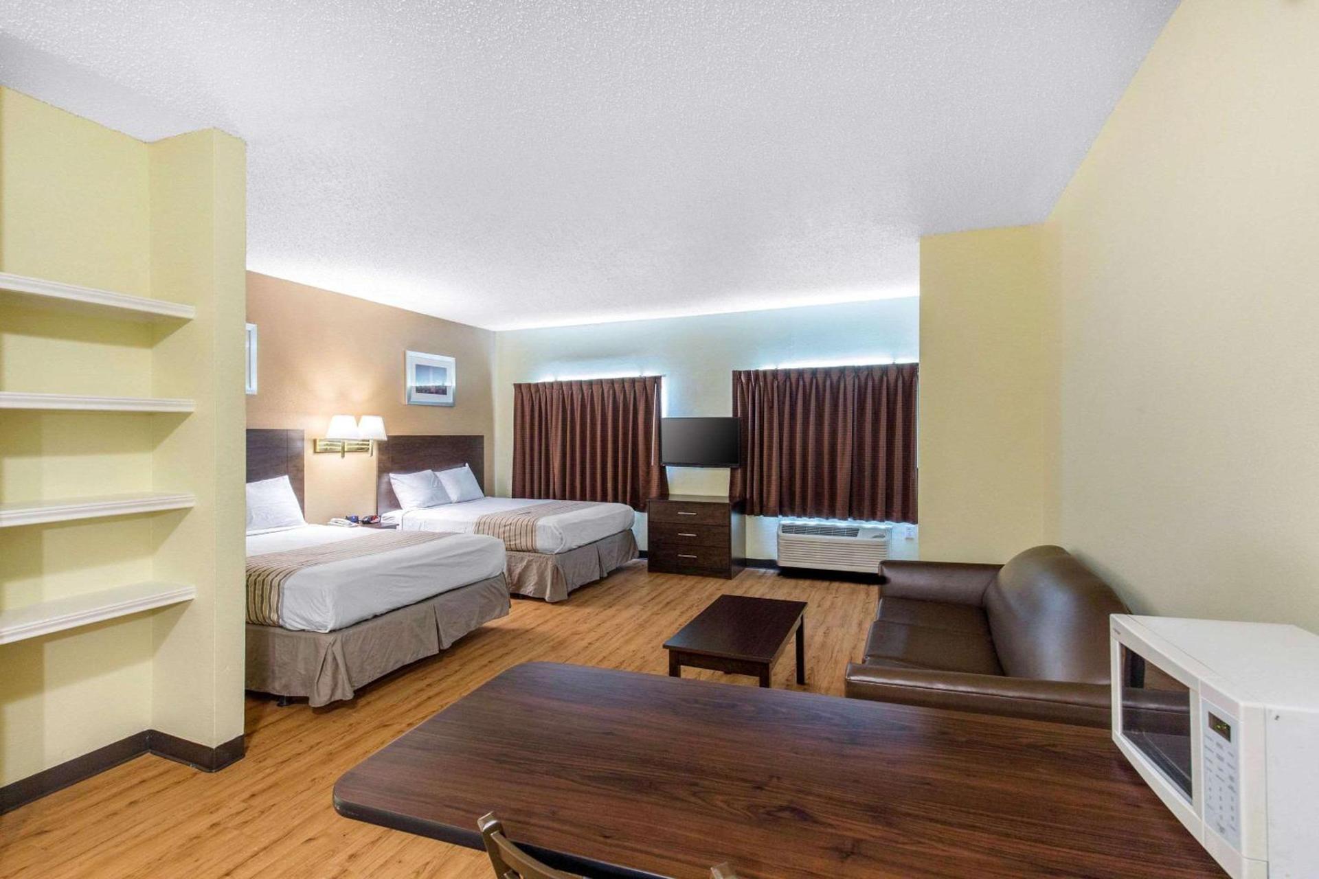 Hawthorn Extended Stay by Wyndham Lewisville photo 11