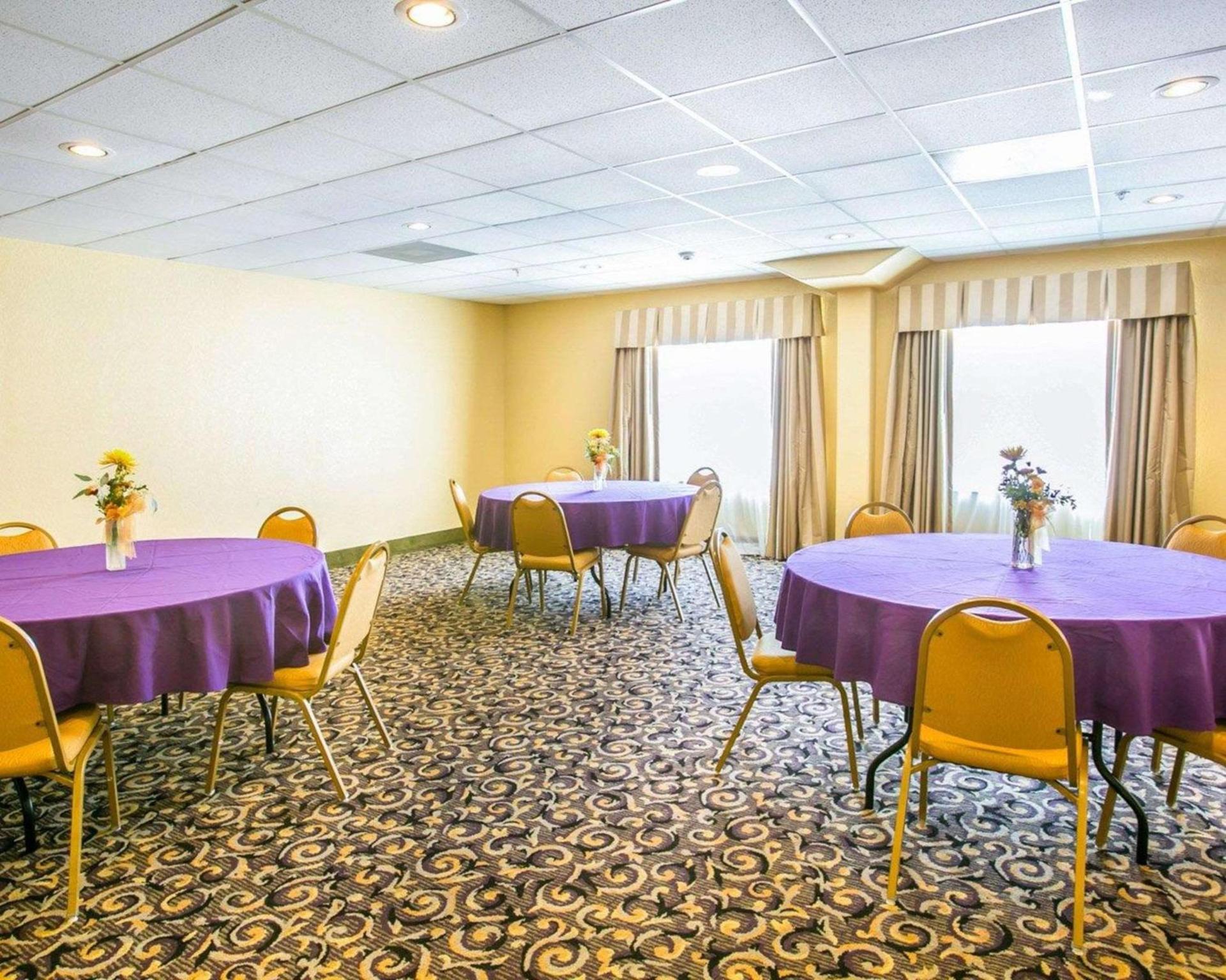 Sleep Inn & Suites Gonzales near Palmetto State Park photo 26