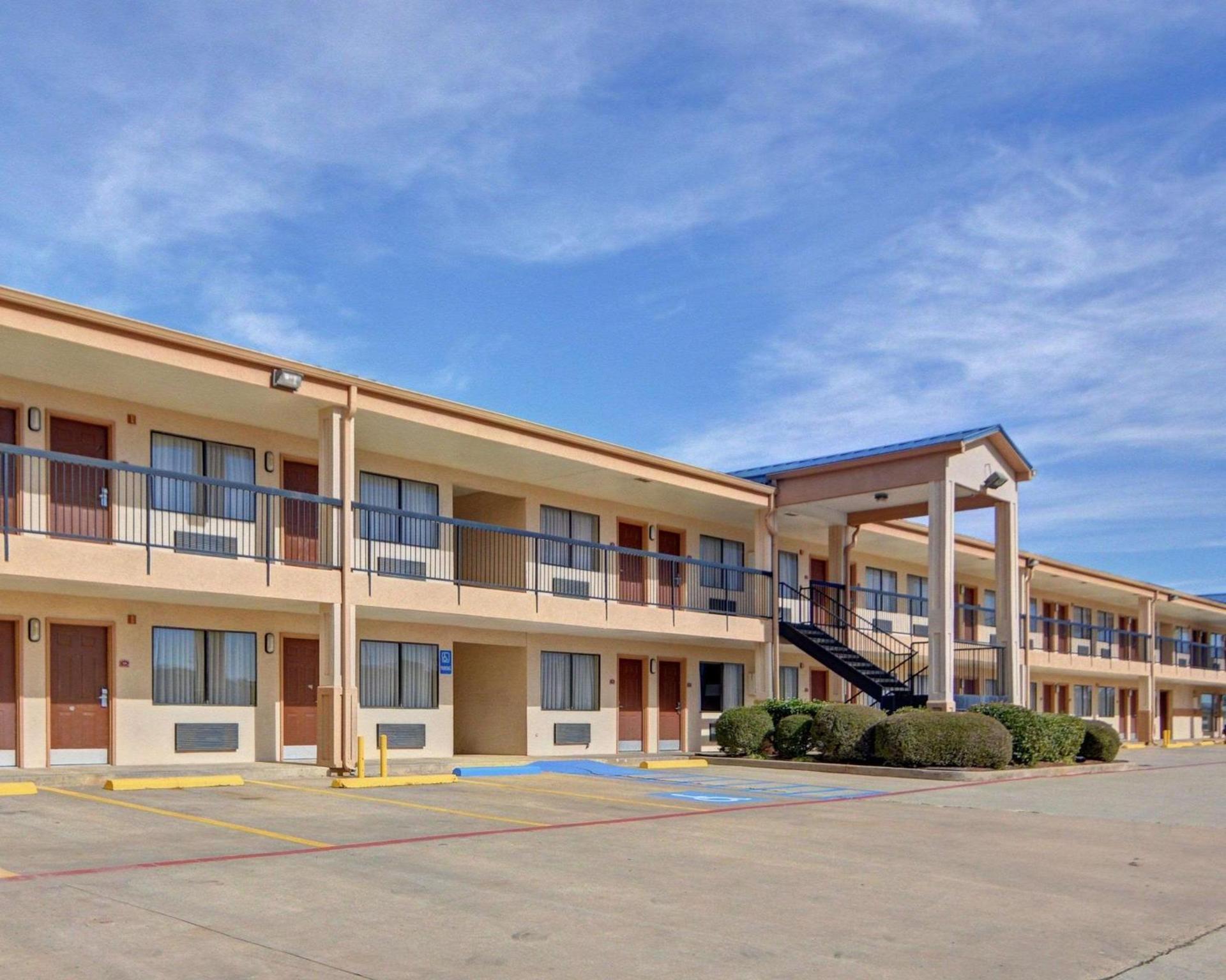 Quality Inn Marshall photo 2