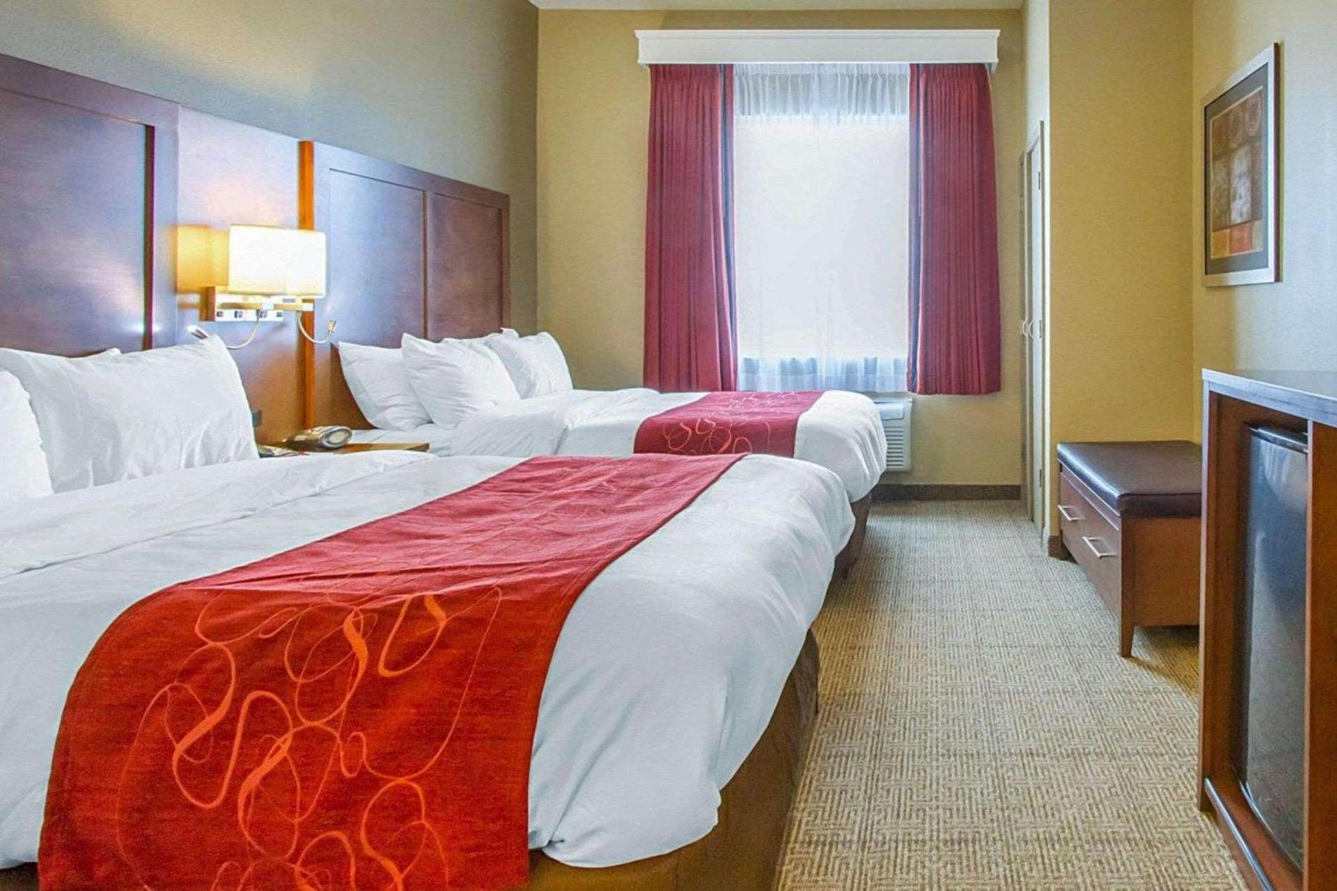 Comfort Suites Abilene Central photo 16