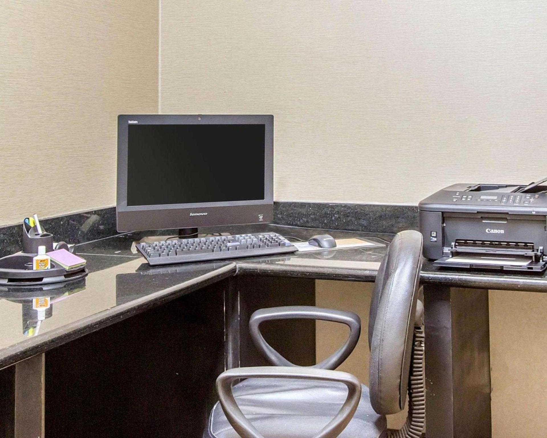 Comfort Suites Abilene Central photo 23