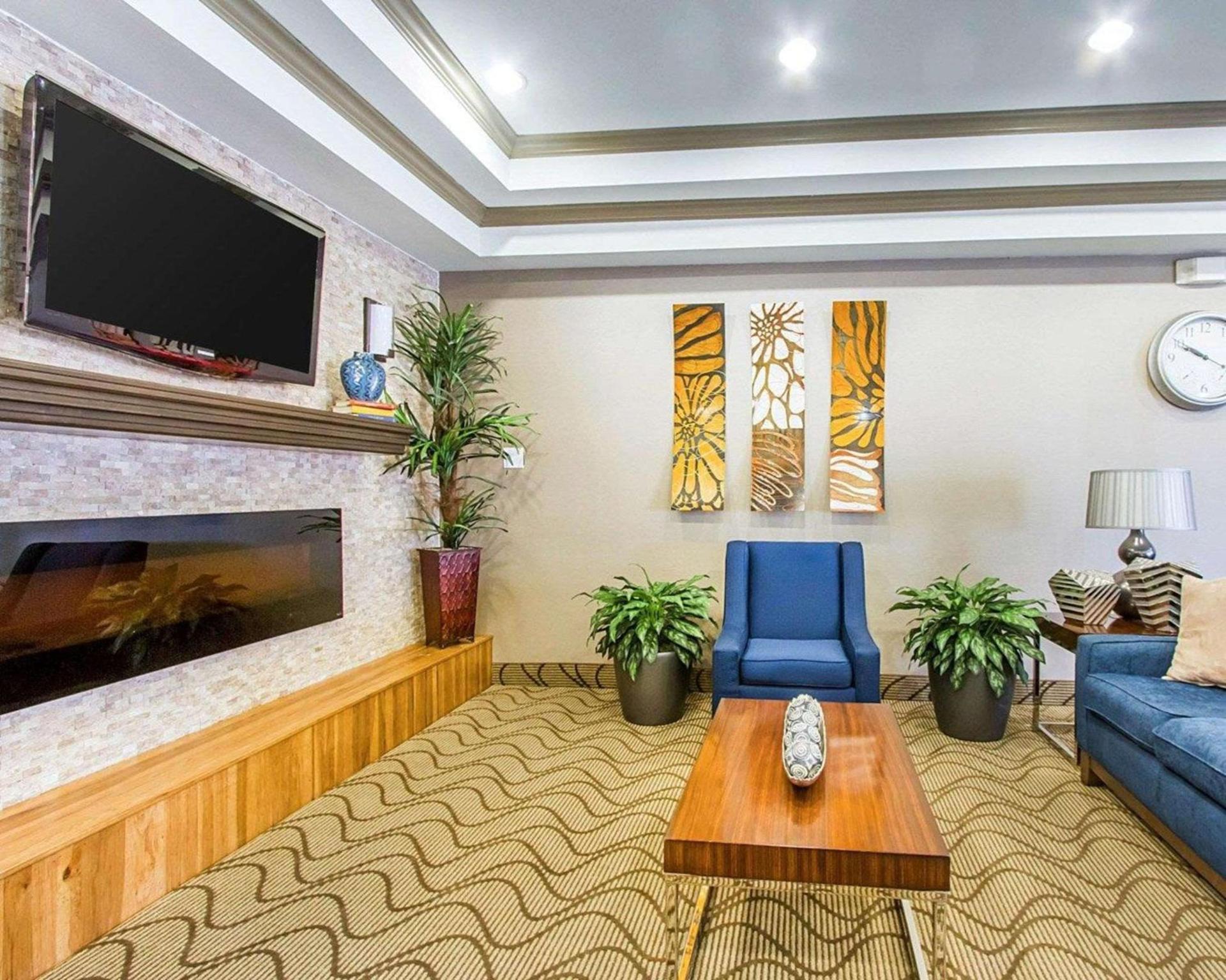 Comfort Suites Abilene Central photo 5