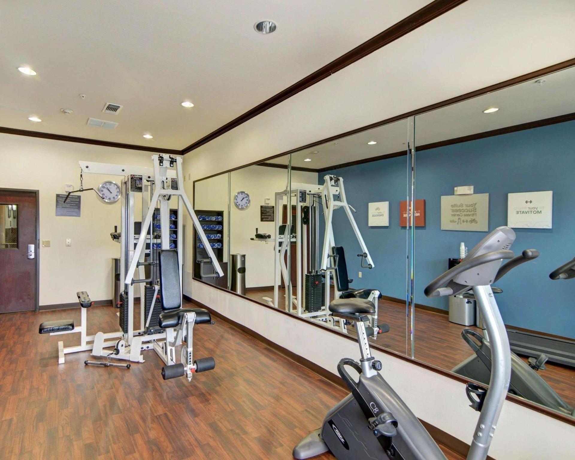 Comfort Suites Kilgore photo 18
