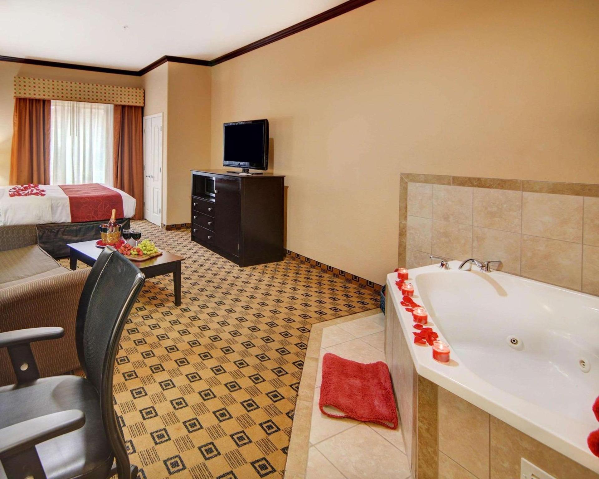 Comfort Suites Kilgore photo 7