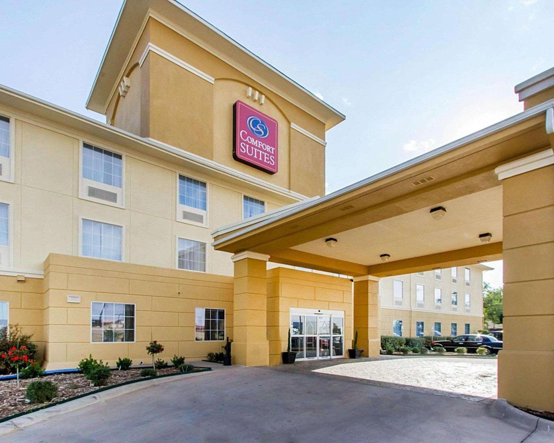 Comfort Suites Abilene Central photo 2