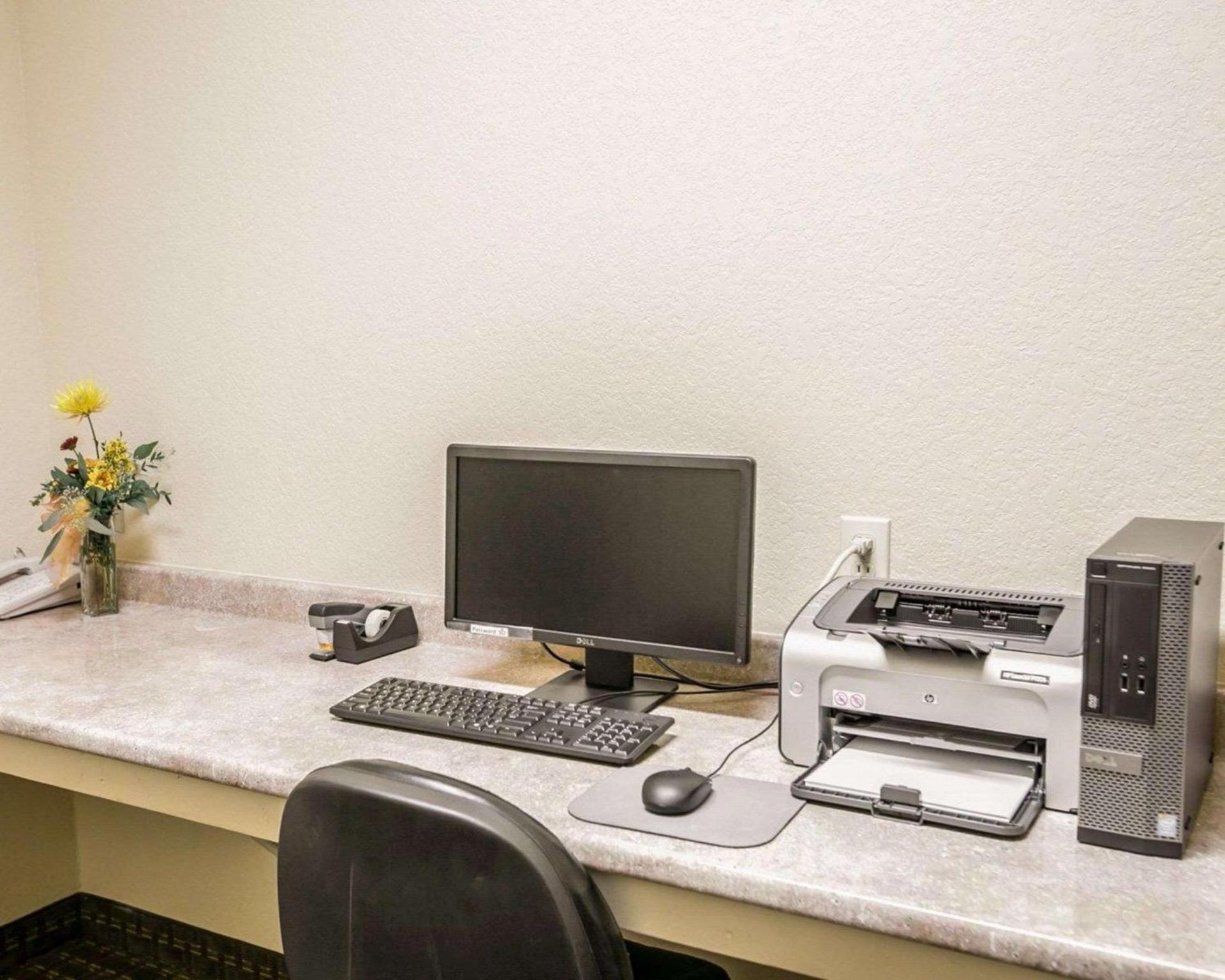 Sleep Inn & Suites Gonzales near Palmetto State Park photo 22