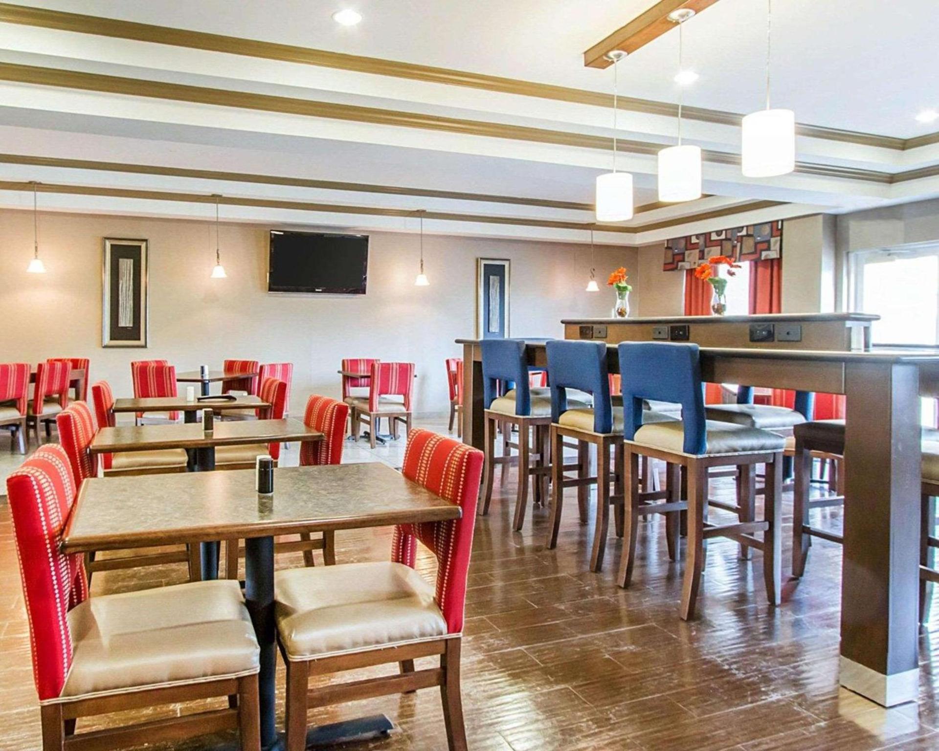 Comfort Suites Abilene Central photo 28