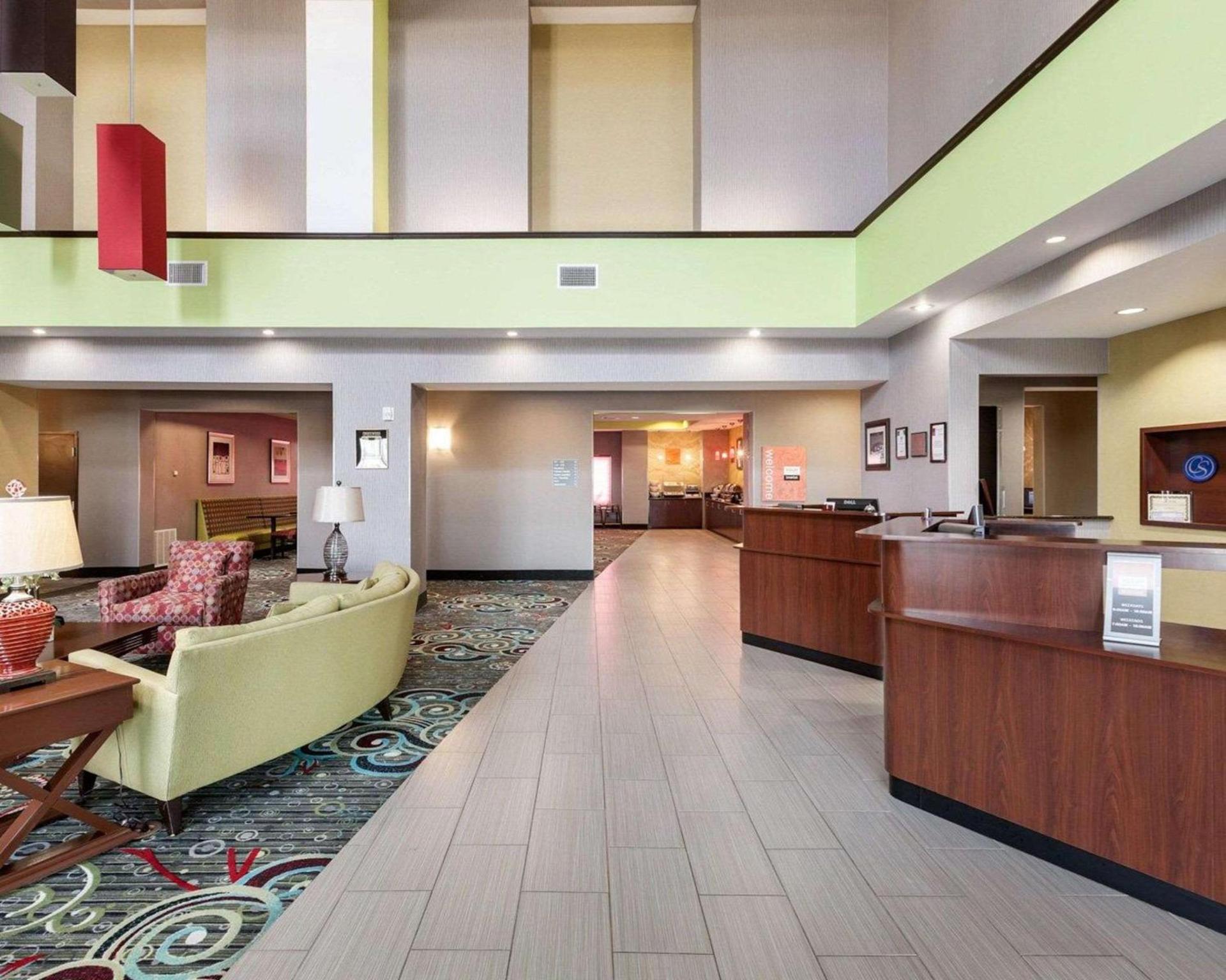 Comfort Suites Greenville photo 6