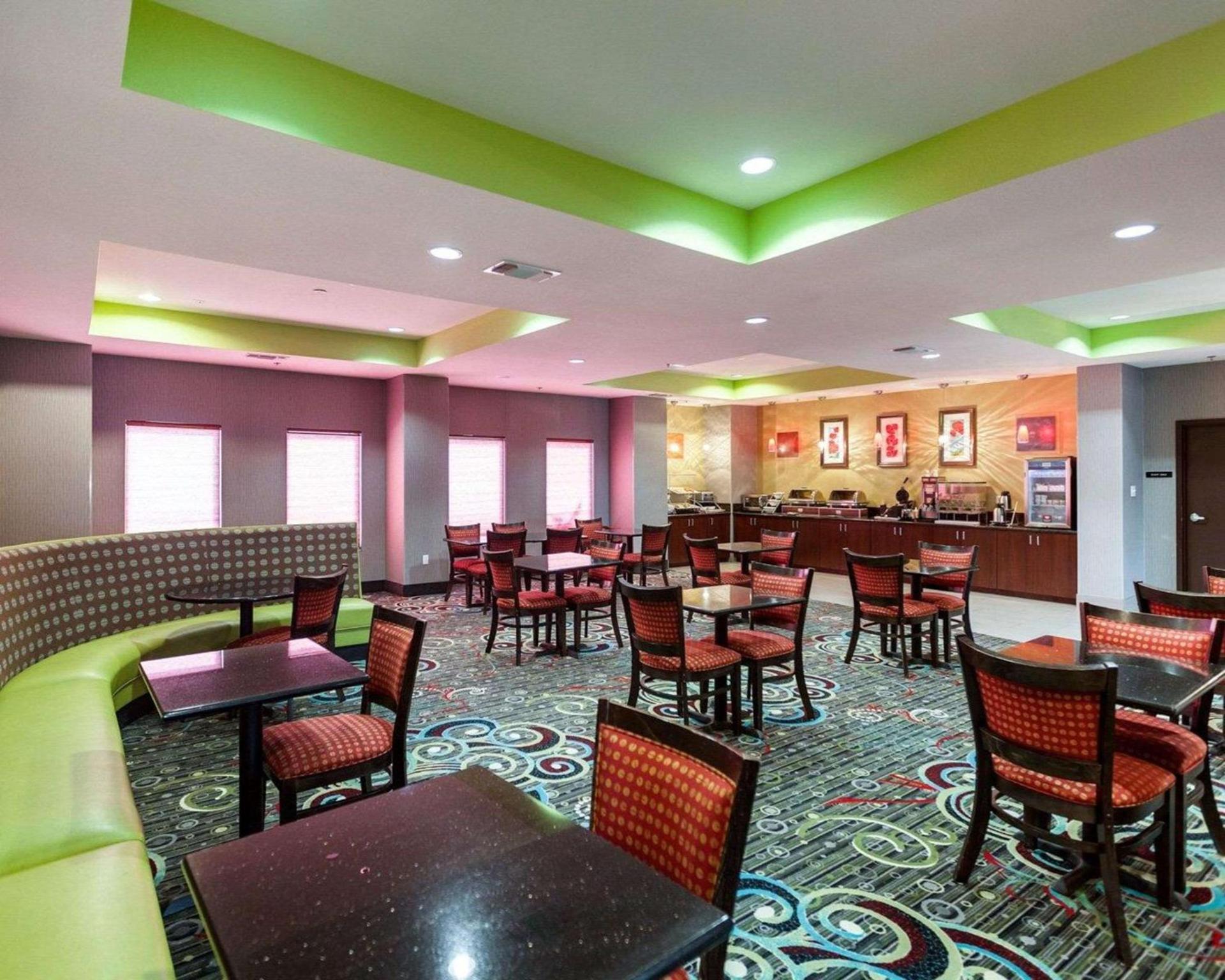 Comfort Suites Greenville photo 31