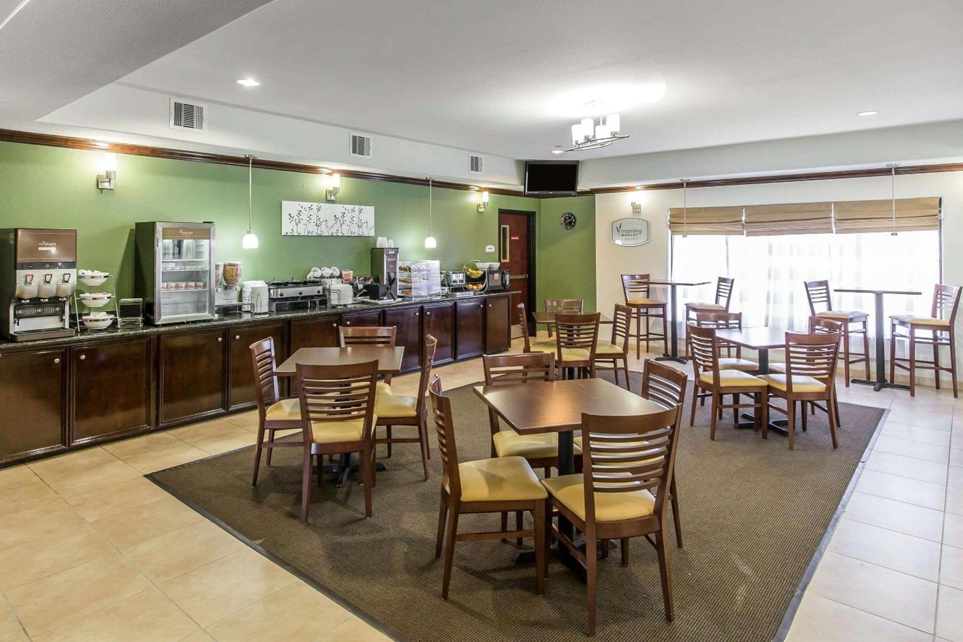 Sleep Inn & Suites Bush Intercontinental - IAH East photo 28