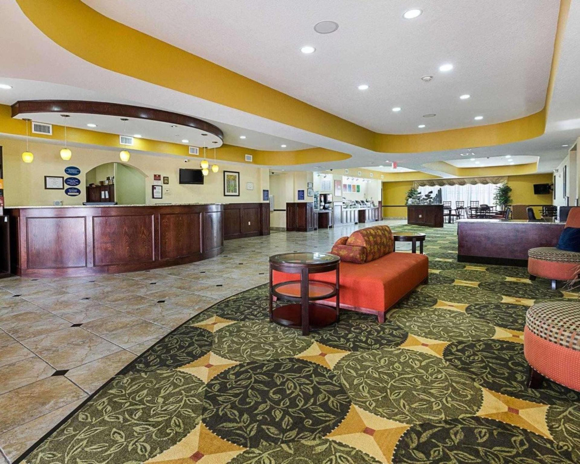 Days Inn & Suites by Wyndham Houston / West Energy Corridor photo 38