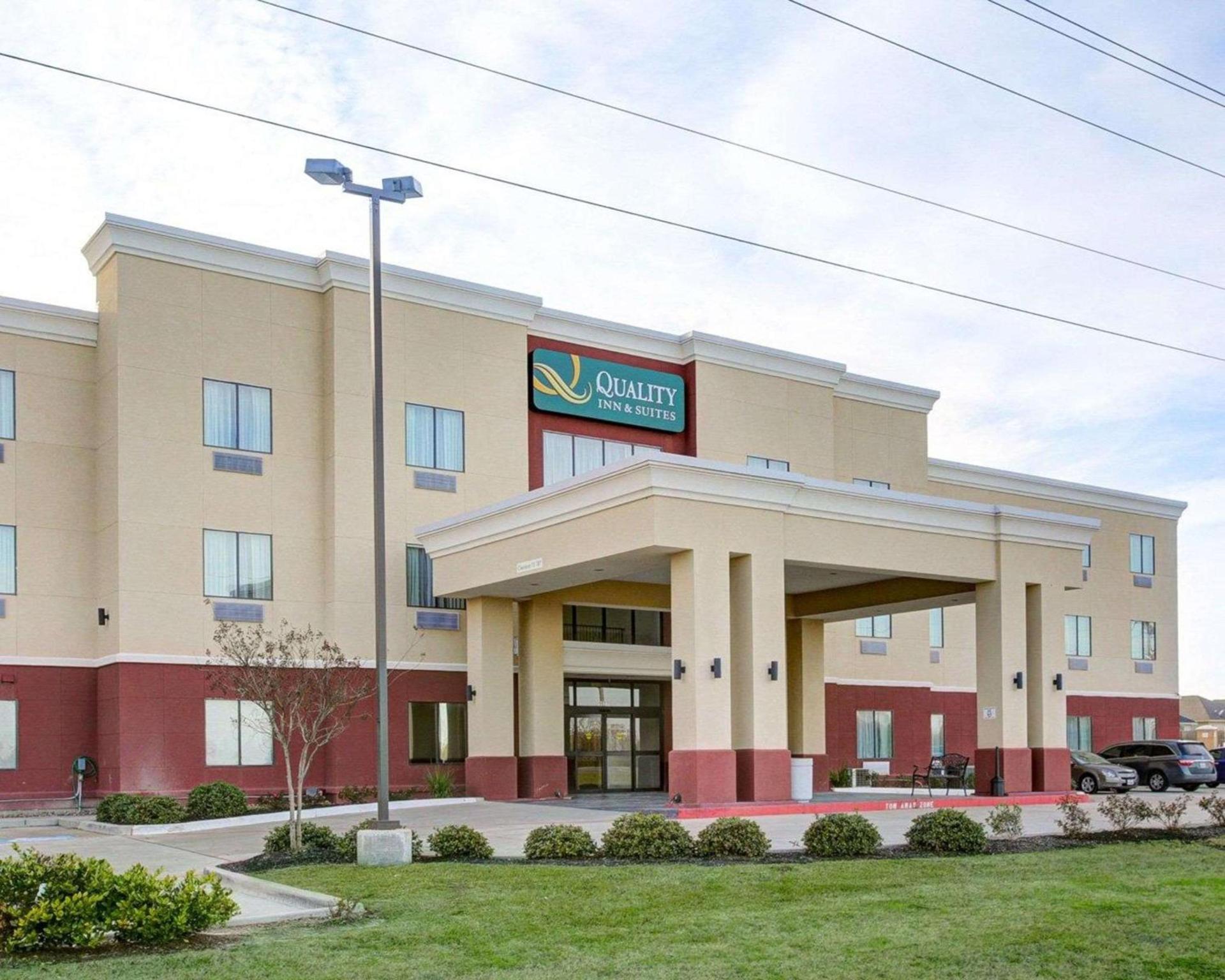 Quality Inn & Suites Bryan-College Station photo 2