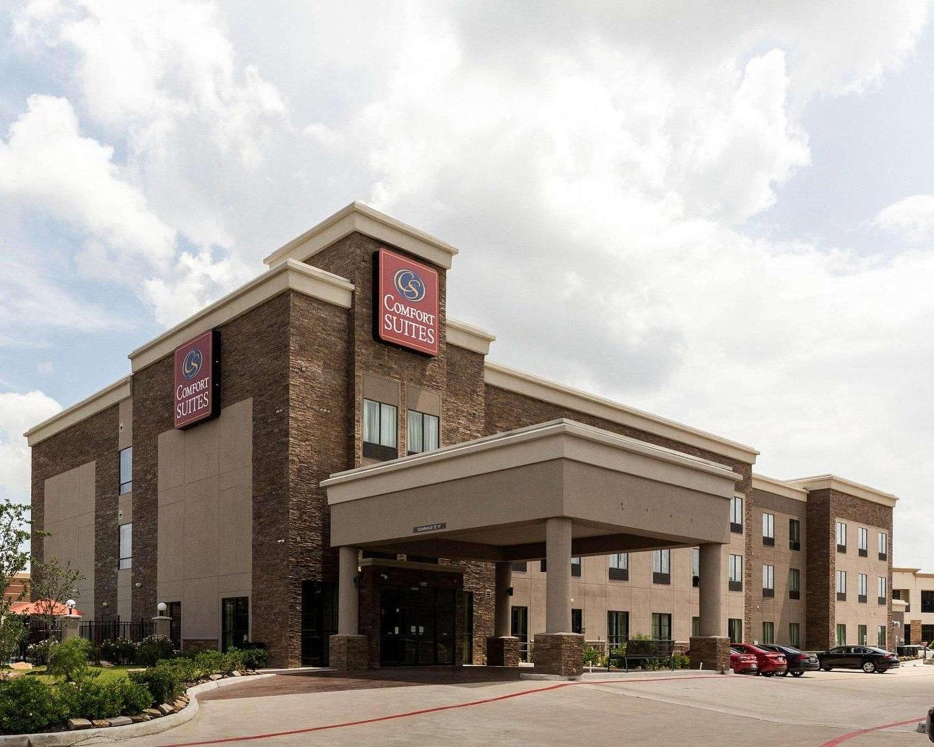 Comfort Suites near Westchase on Beltway 8 photo 1