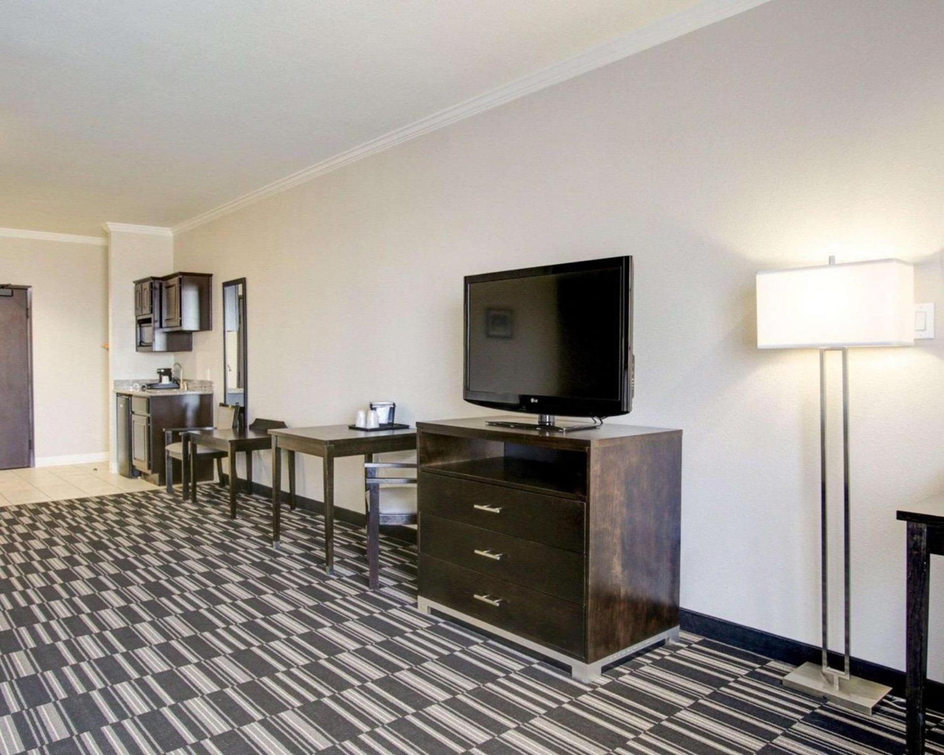 Quality Inn & Suites Bryan-College Station photo 19