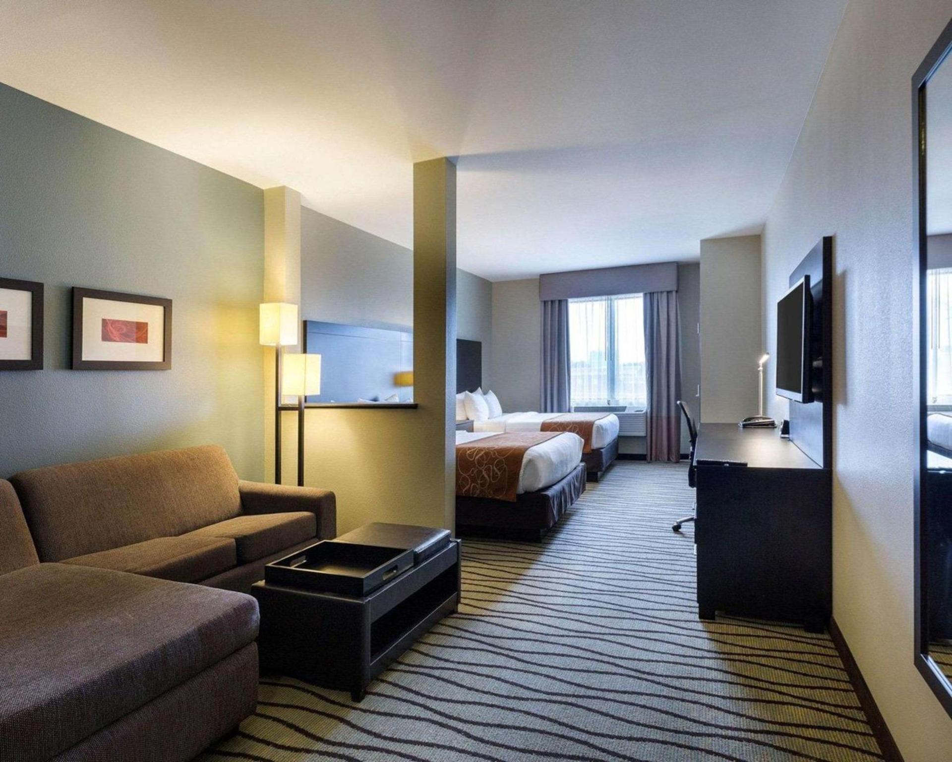 Comfort Suites near Westchase on Beltway 8 photo 14