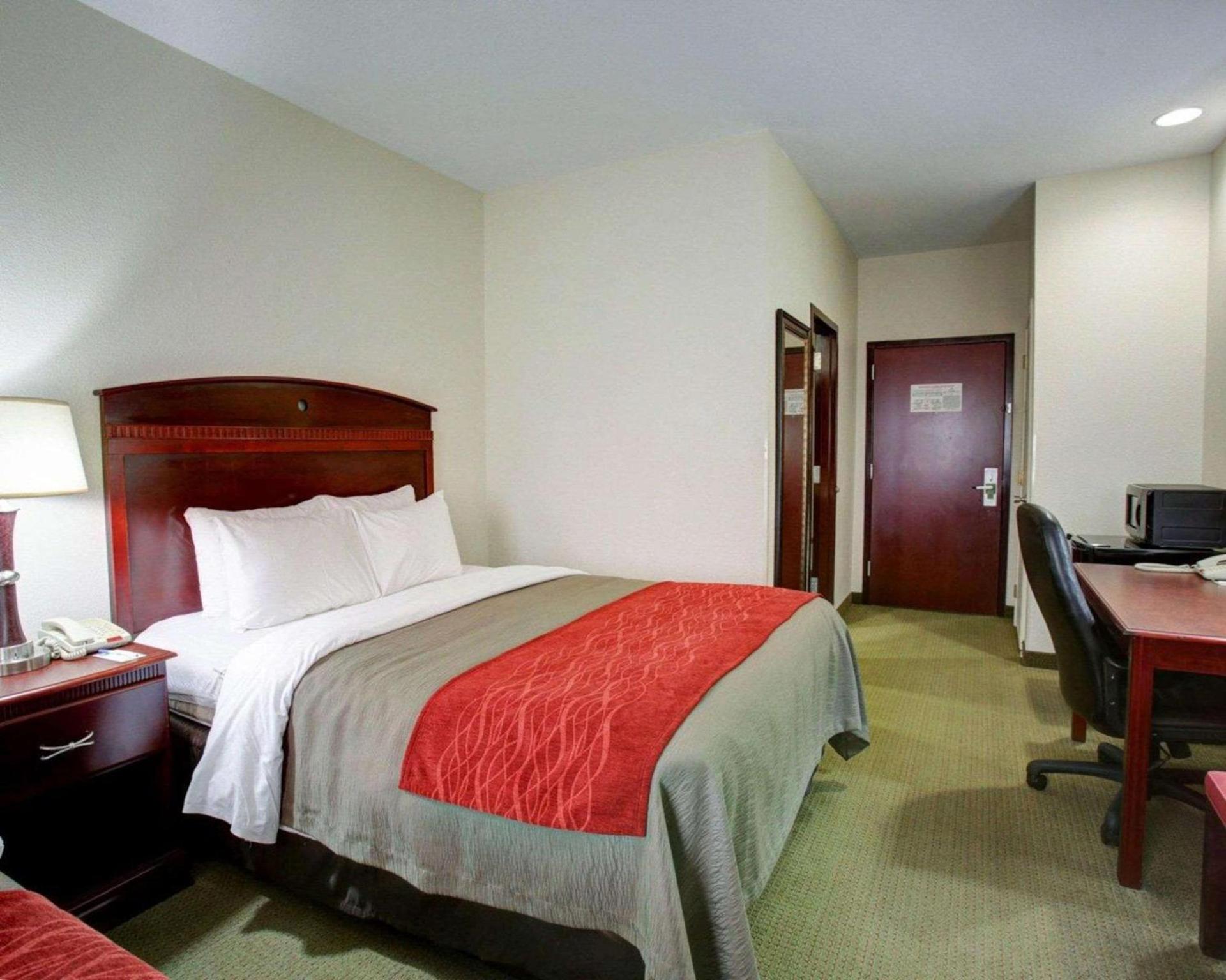 Quality Inn Rockdale photo 18