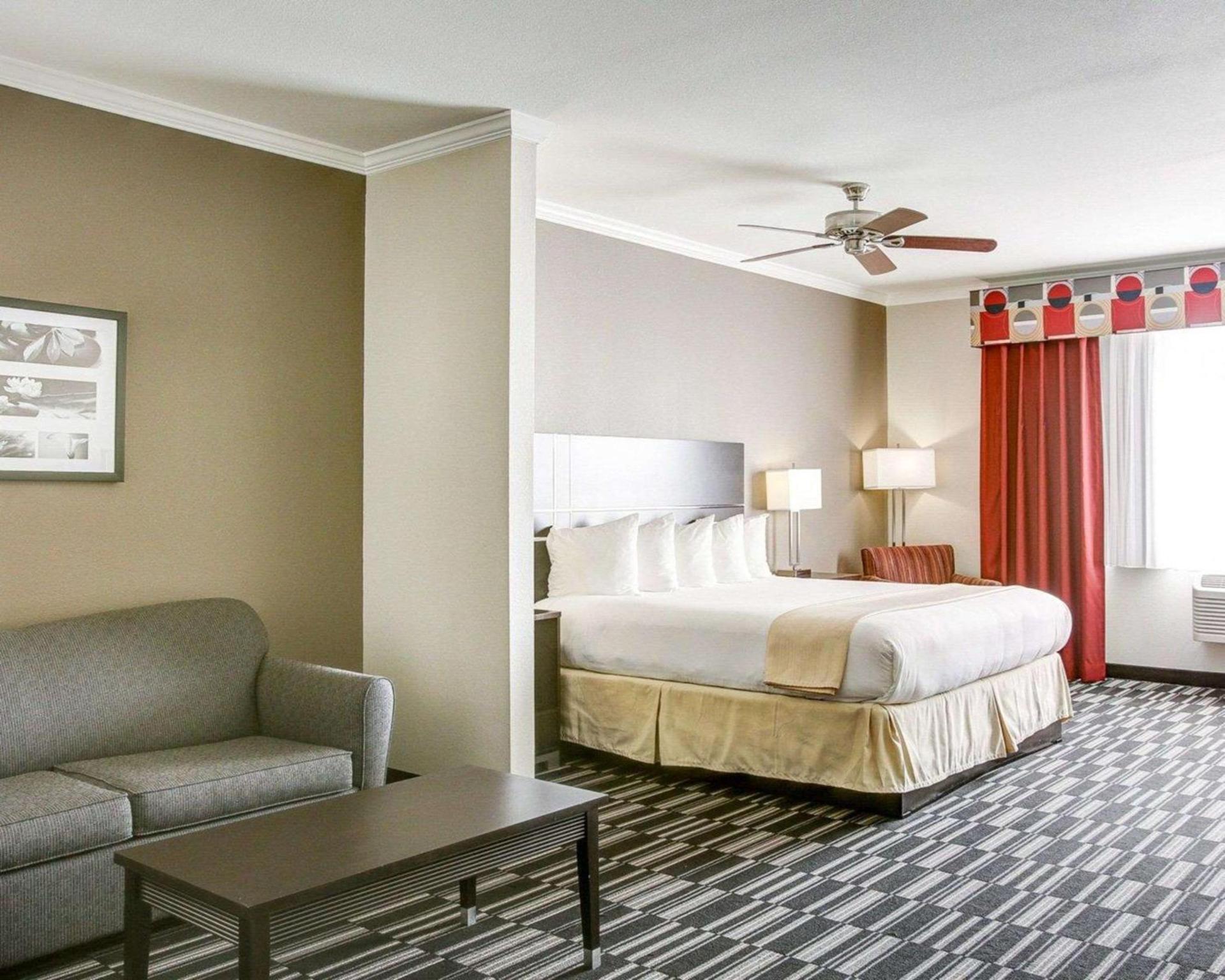 Quality Inn & Suites Bryan-College Station photo 29