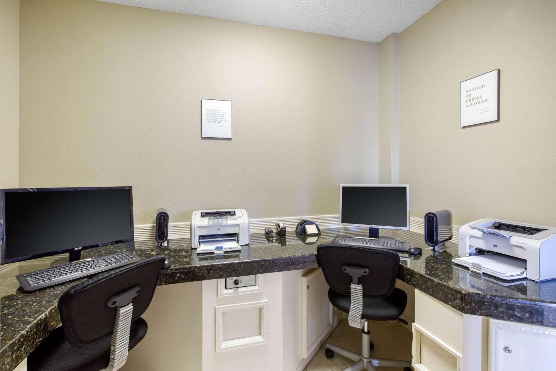 Quality Inn Clute Freeport photo 24