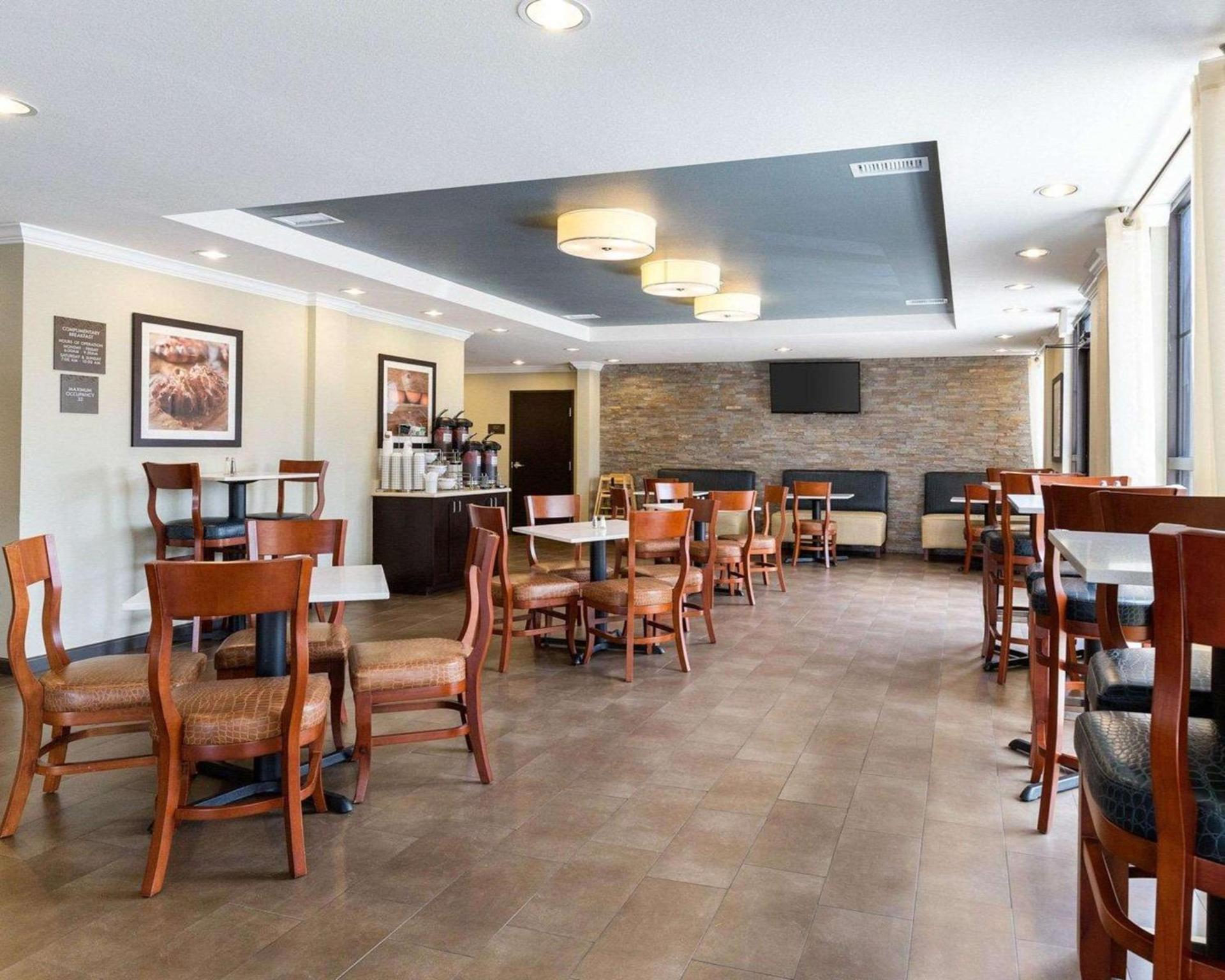 Comfort Suites near Westchase on Beltway 8 photo 4
