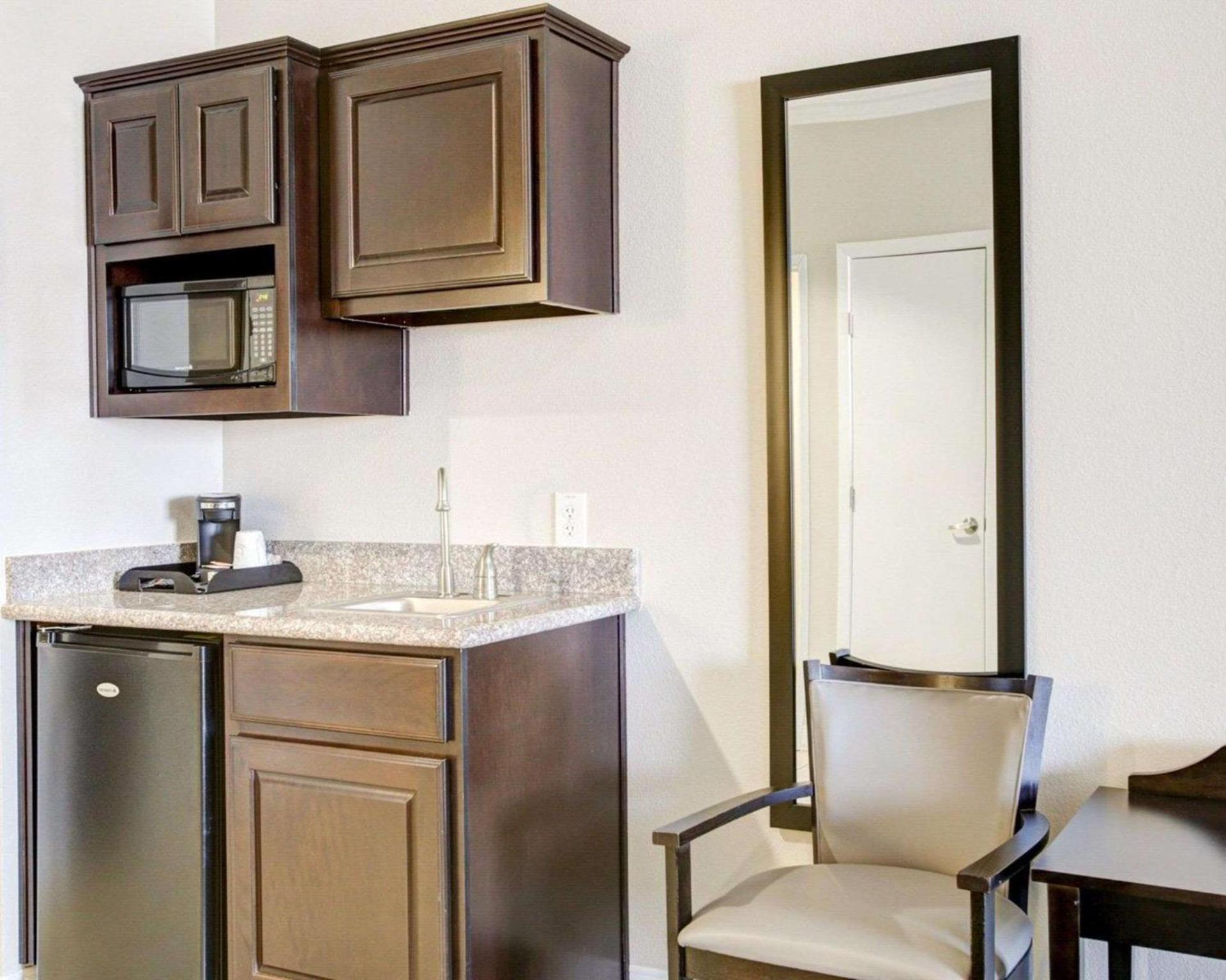 Quality Inn & Suites Bryan-College Station photo 35
