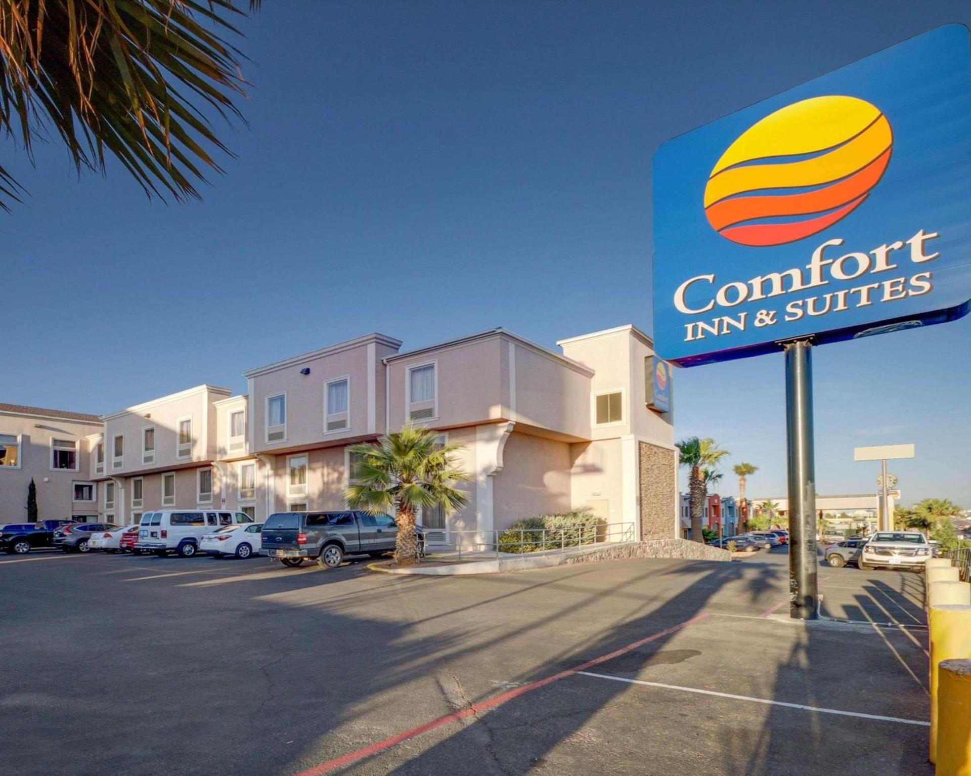 Comfort Inn & Suites El Paso I-10 Airport Area photo 2