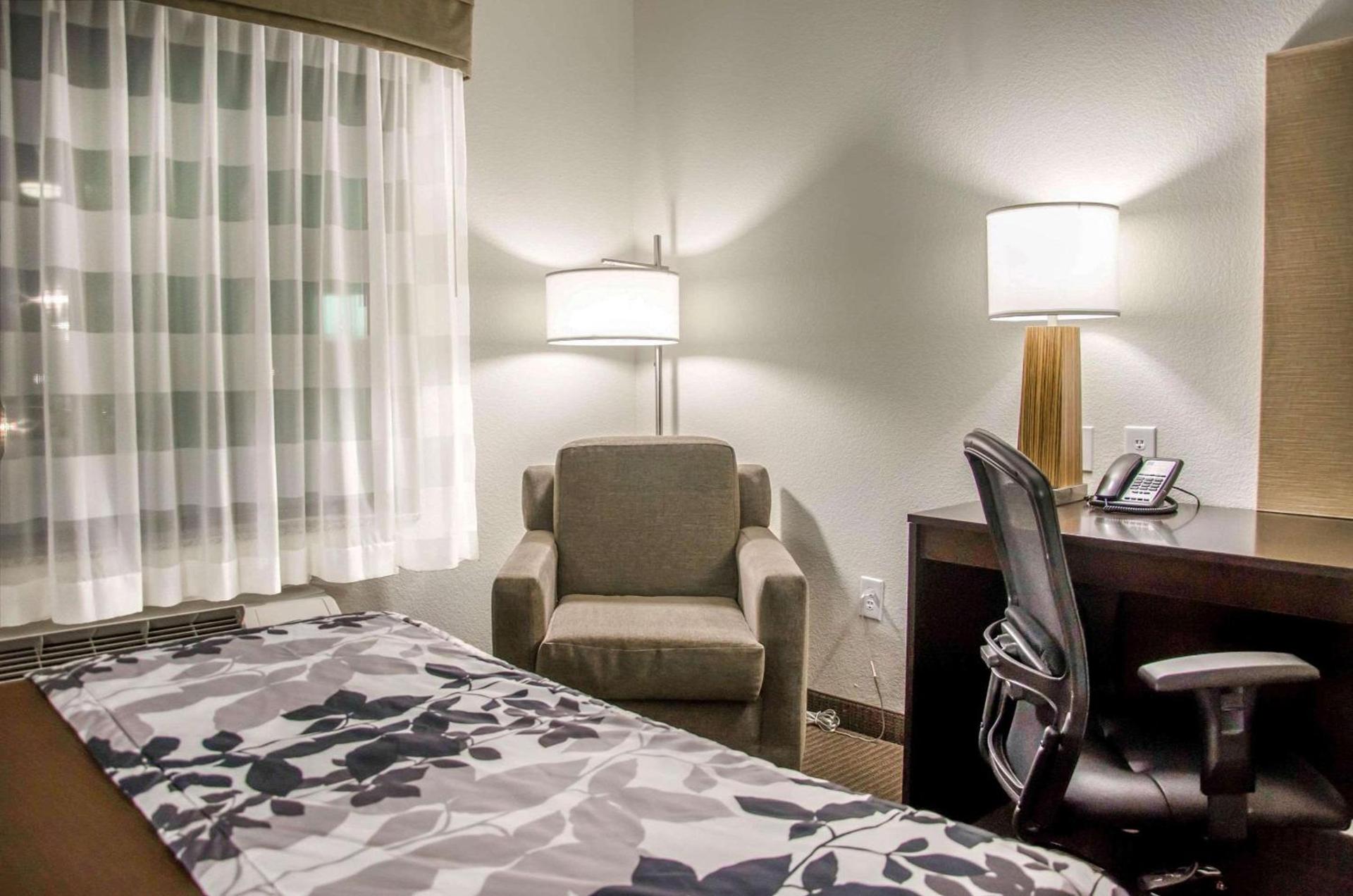 Sleep Inn & Suites Center photo 14