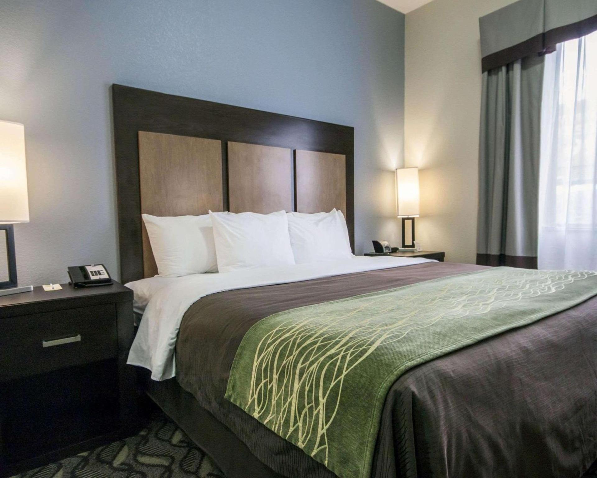 Comfort Inn & Suites El Paso I-10 Airport Area photo 14