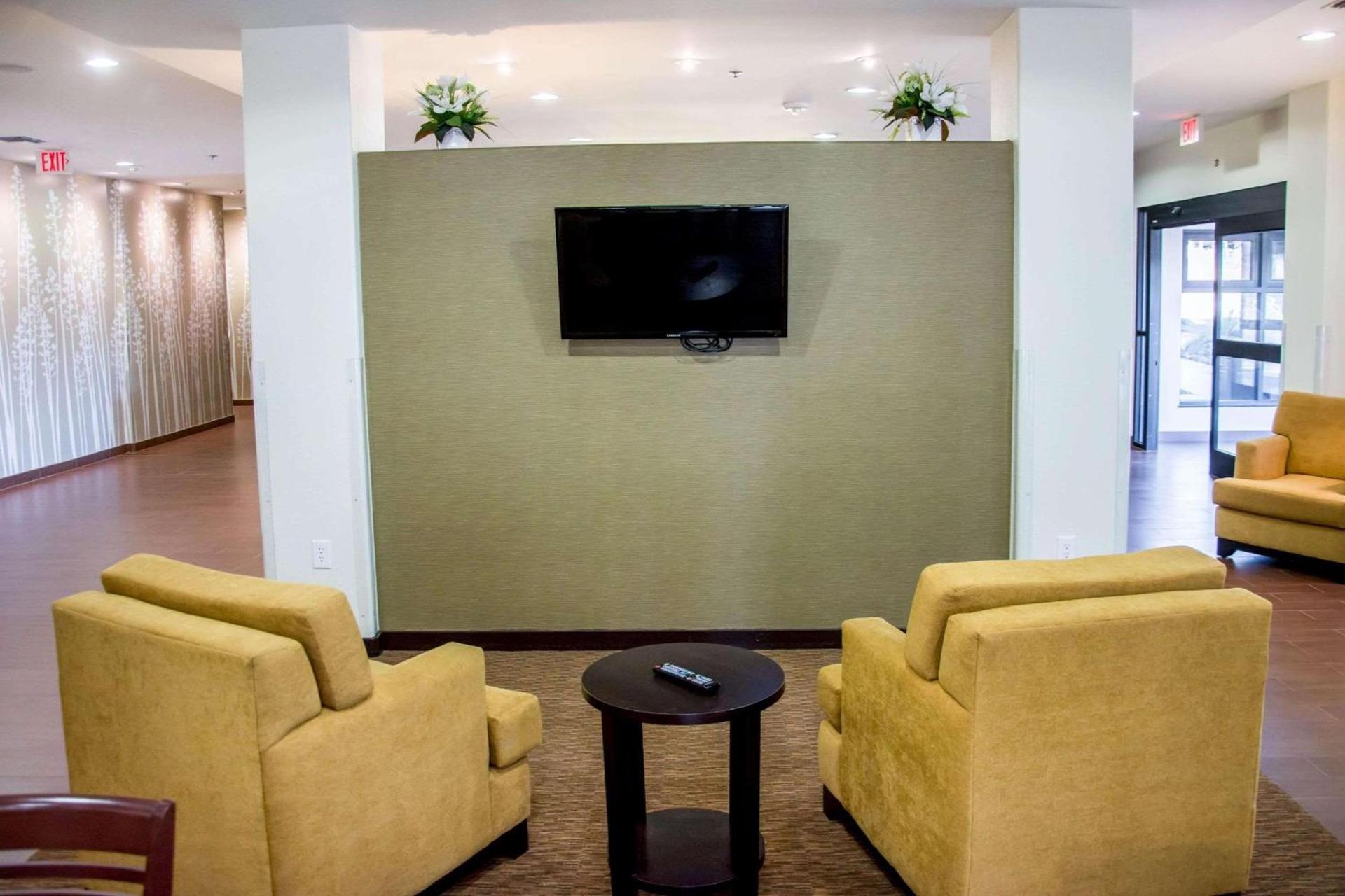 Sleep Inn & Suites Center photo 9