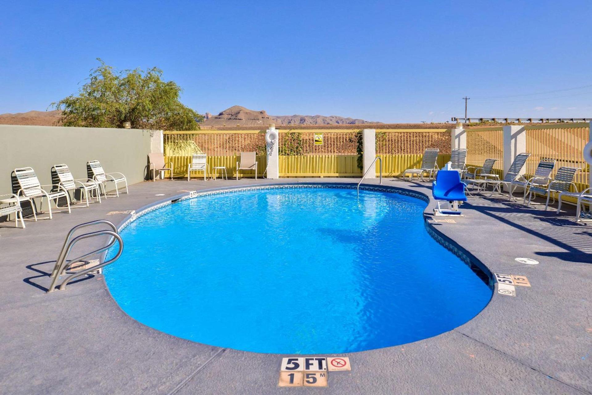 Quality Inn Van Horn photo 18