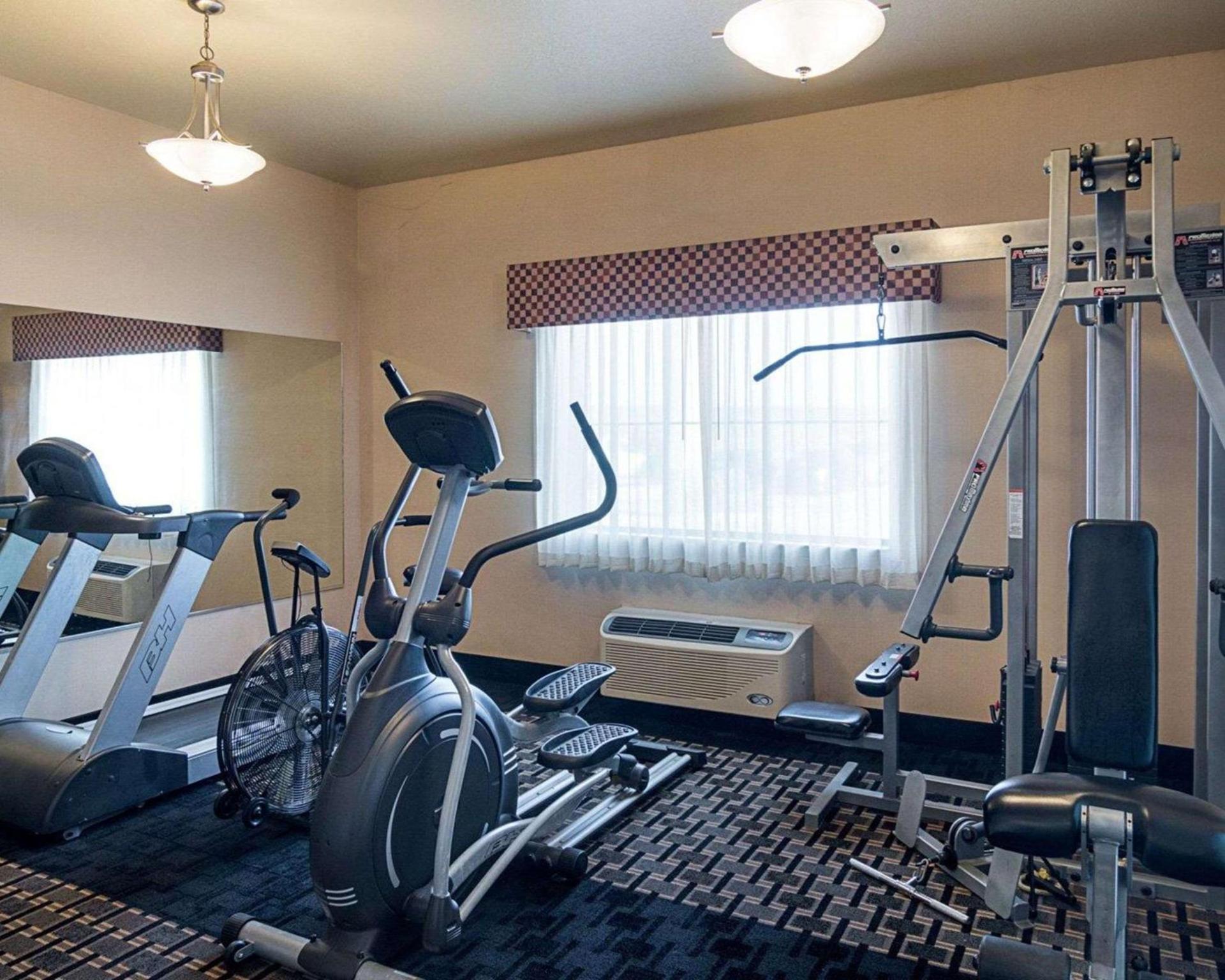 Comfort Inn I-20 Midland Stanton photo 22