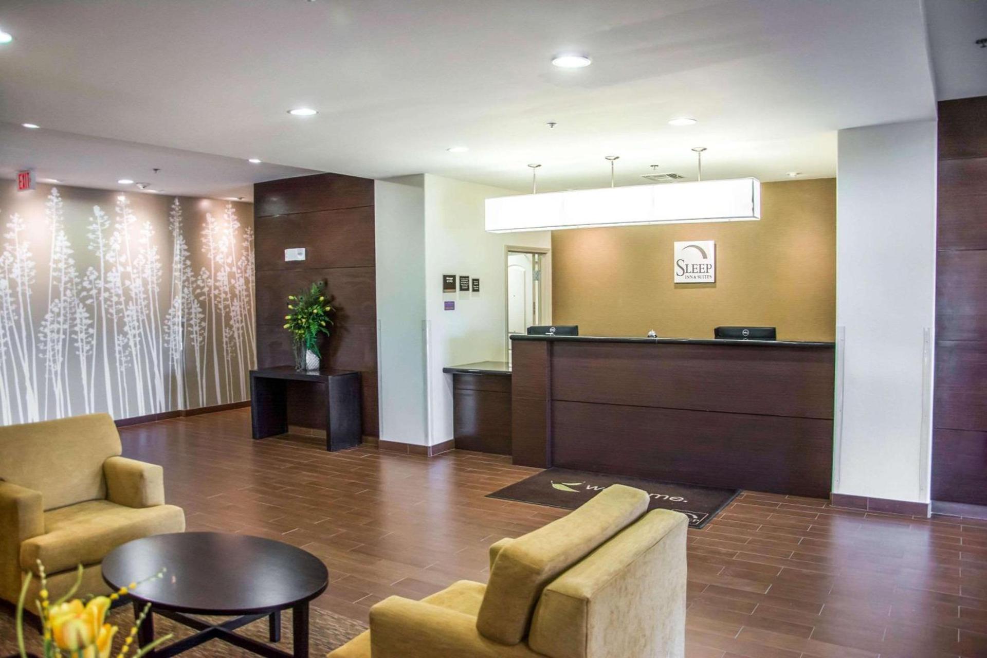 Sleep Inn & Suites Center photo 8