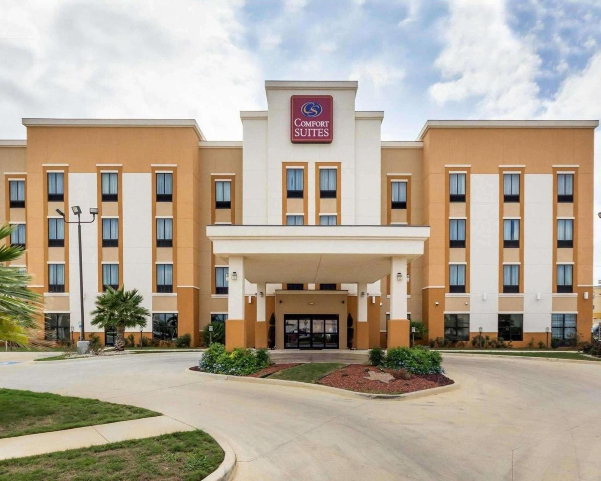 Comfort Suites Cotulla near I-35 — hotel in Cotulla