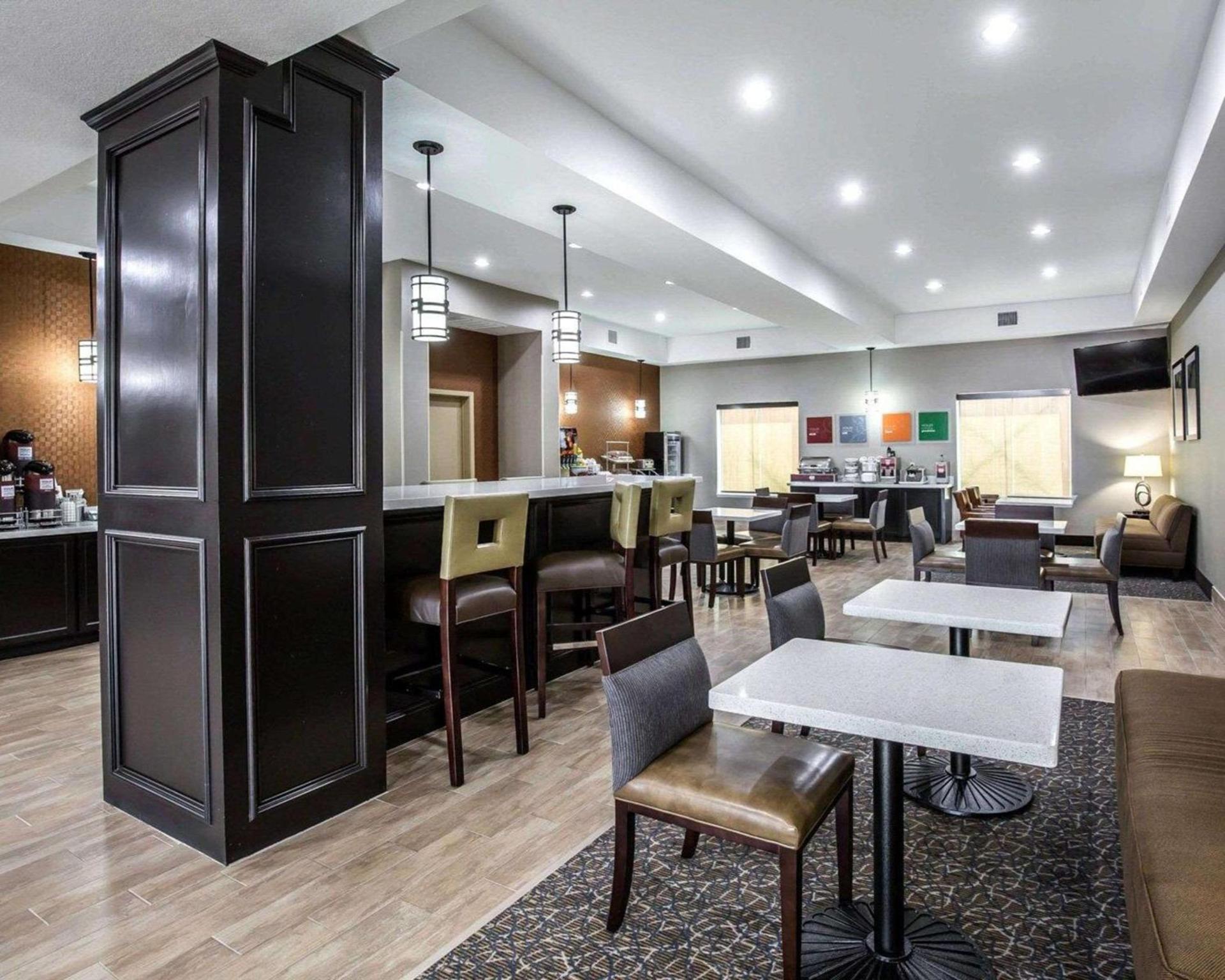 Comfort Suites Northwest - Cy - Fair photo 20