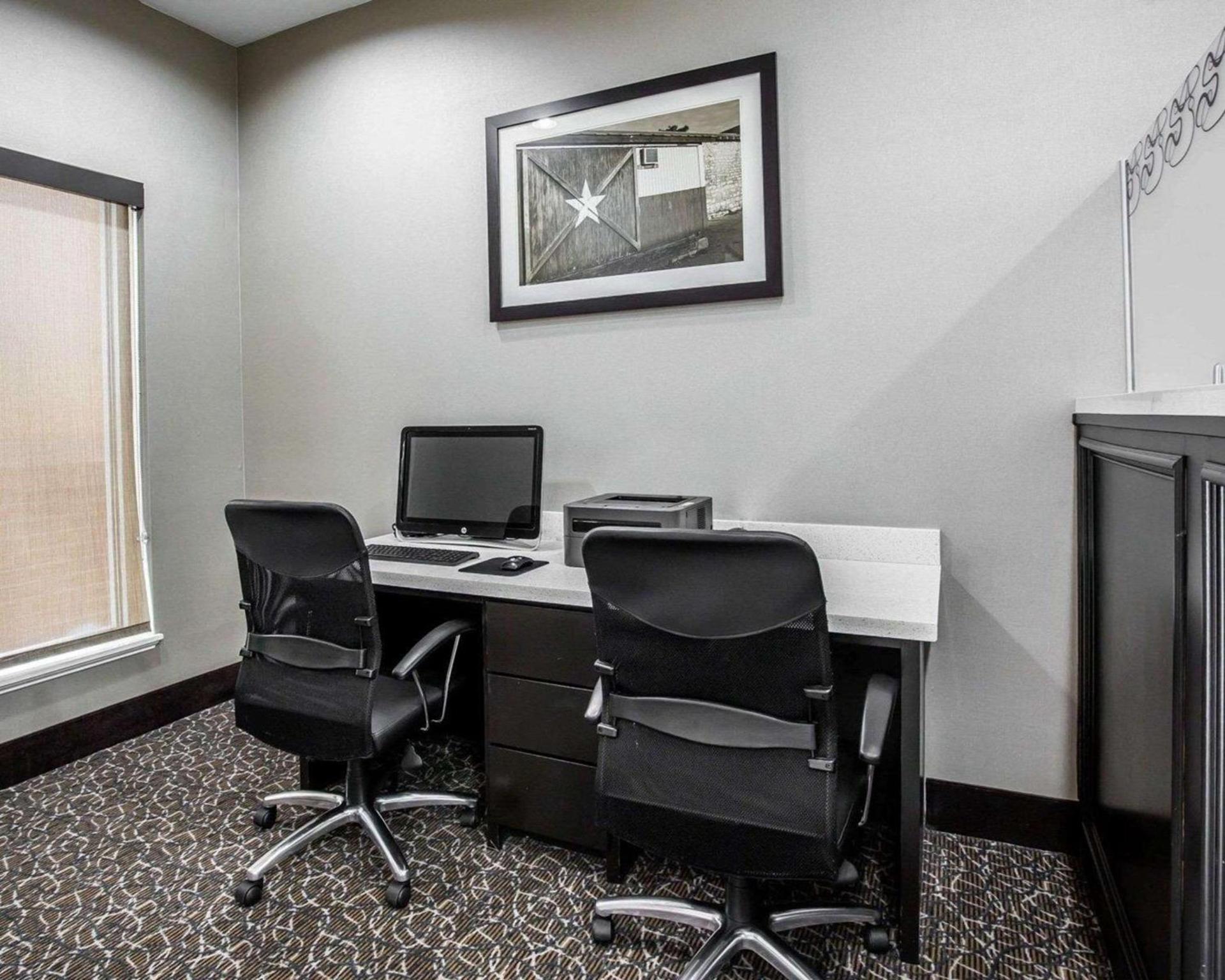 Comfort Suites Northwest - Cy - Fair photo 17
