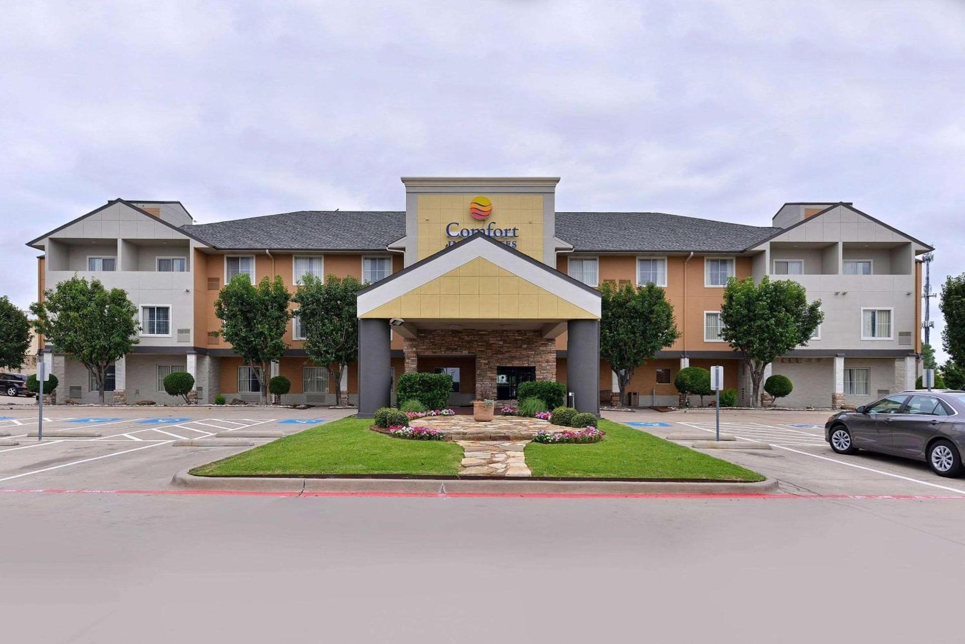 Comfort Inn & Suites Frisco - Plano — hotel in Frisco
