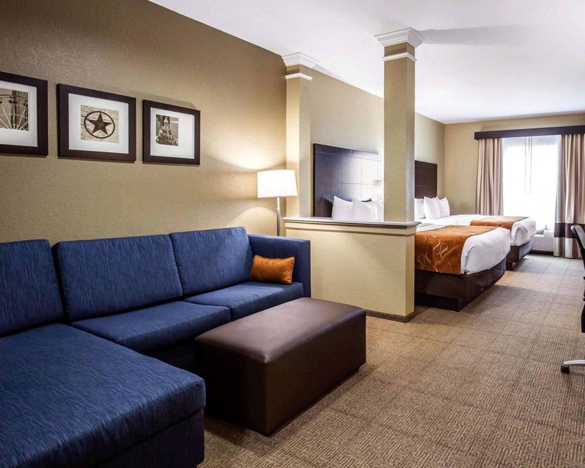 Comfort Suites Northwest - Cy - Fair photo 2