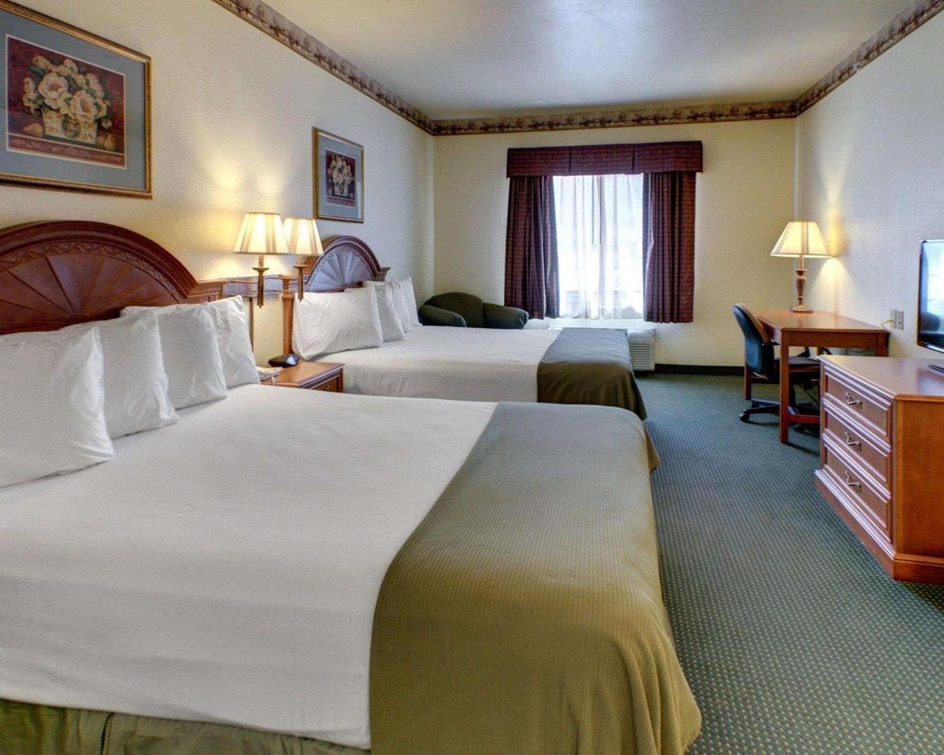 Quality Inn & Suites Glen Rose photo 9