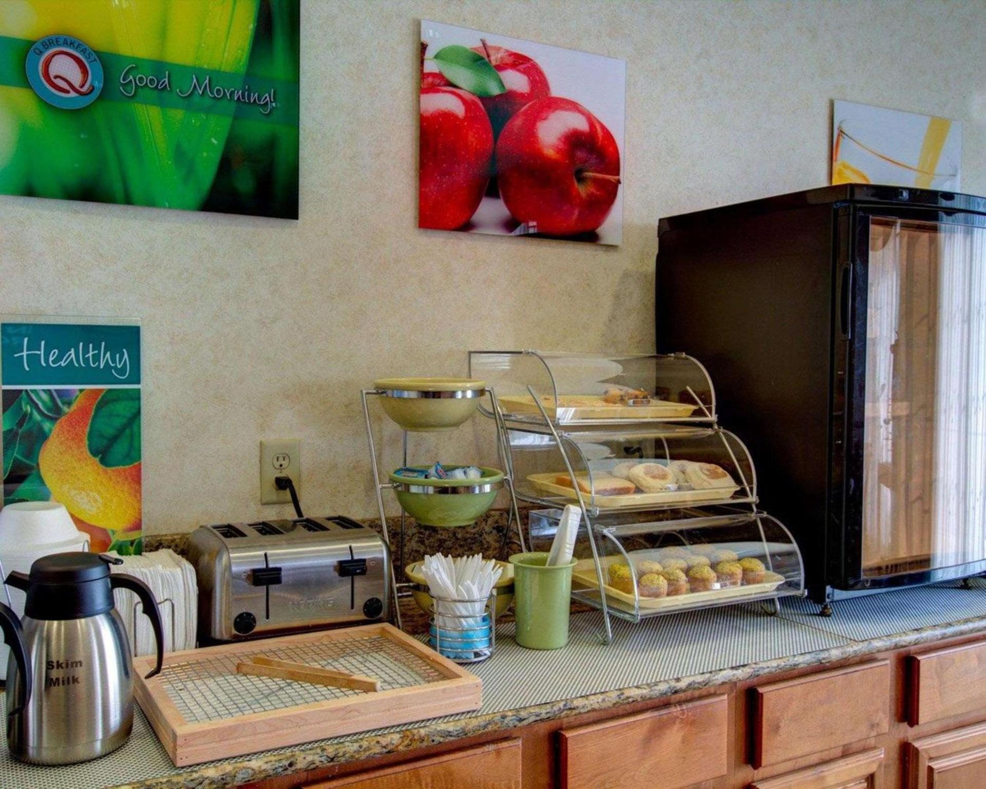 Quality Inn & Suites Glen Rose photo 11