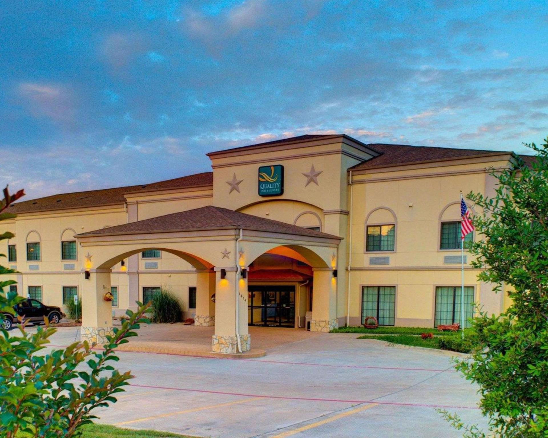 Quality Inn & Suites Glen Rose photo 20