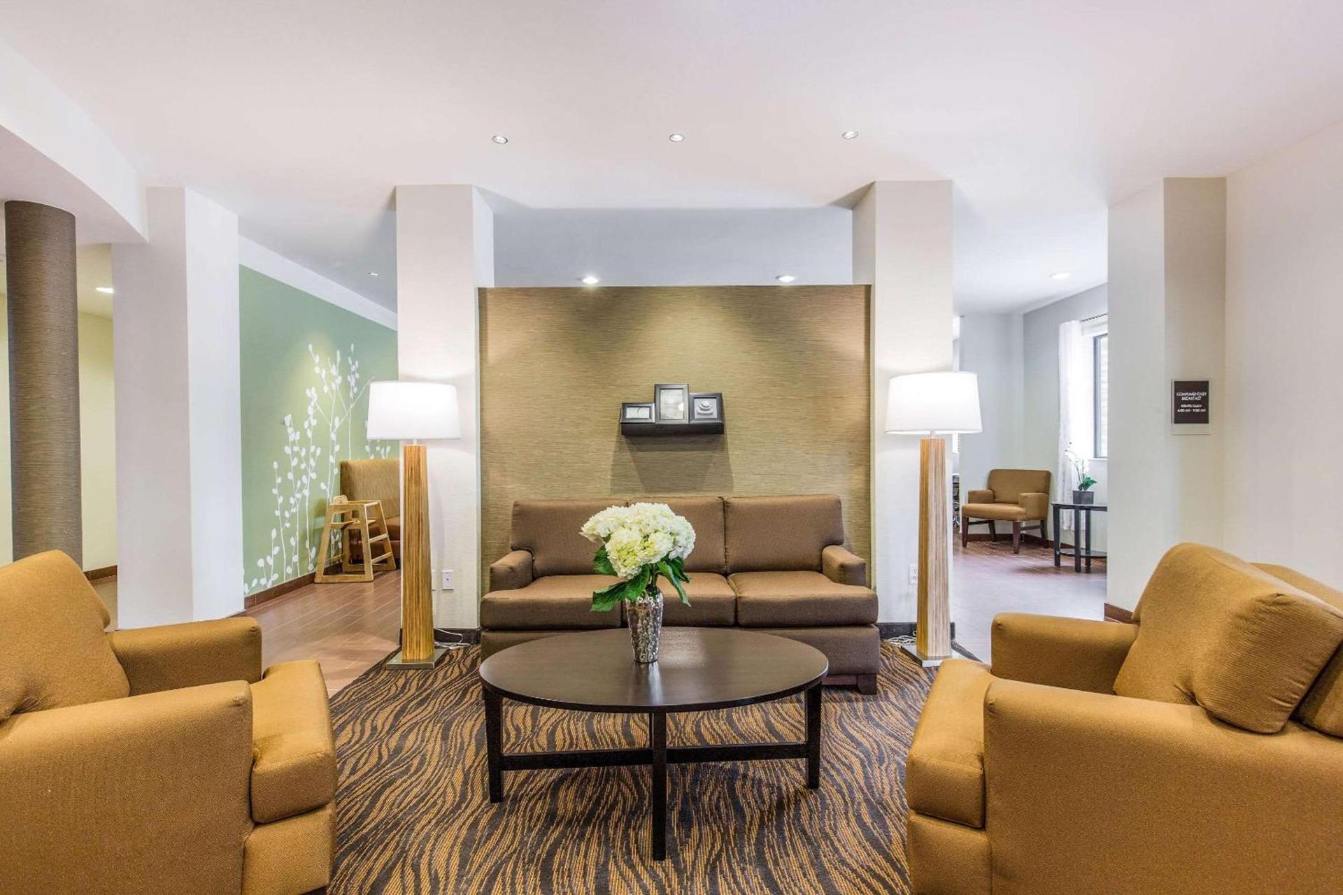 Sleep Inn Dallas Love Field-Medical District photo 10