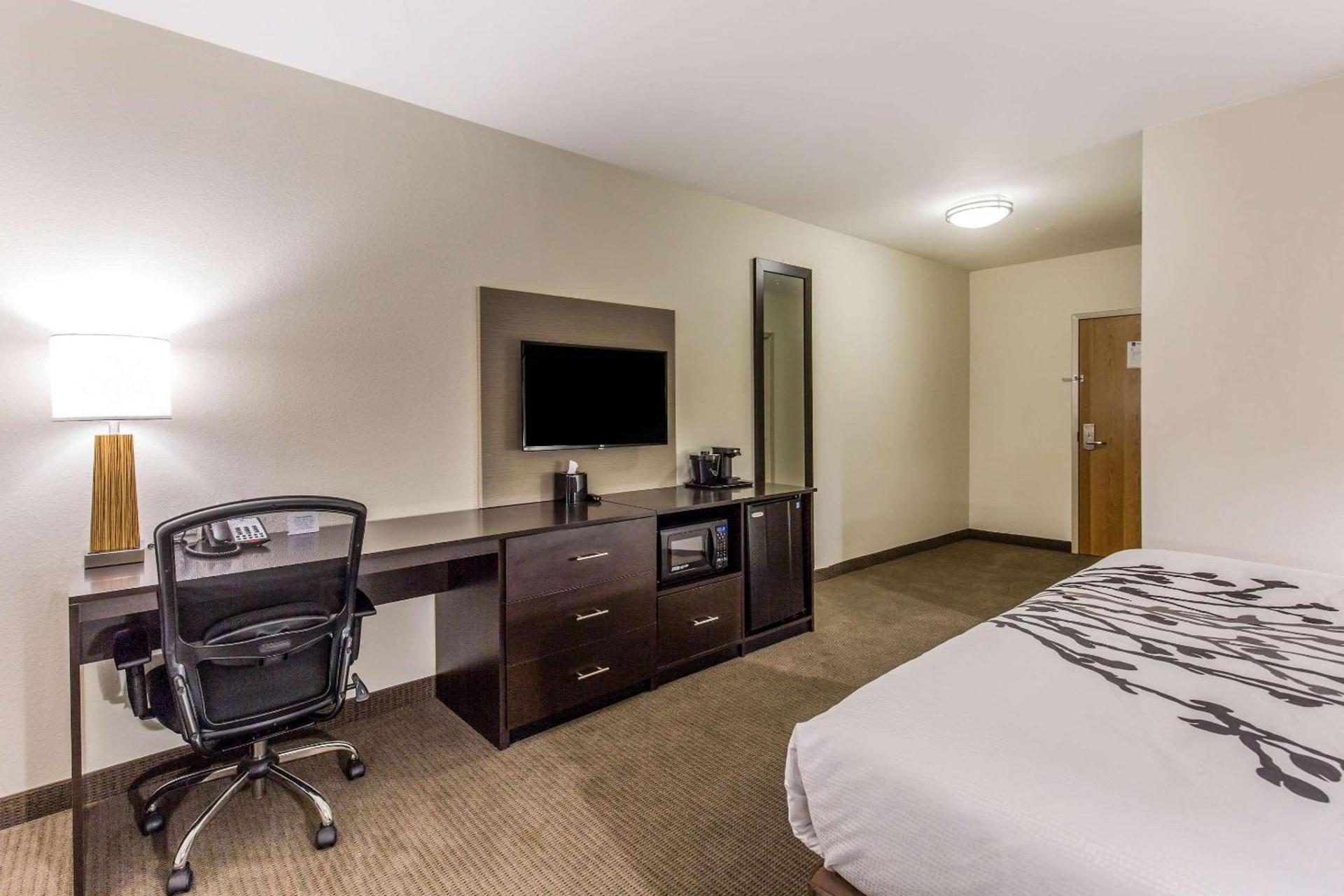Sleep Inn Dallas Love Field-Medical District photo 16