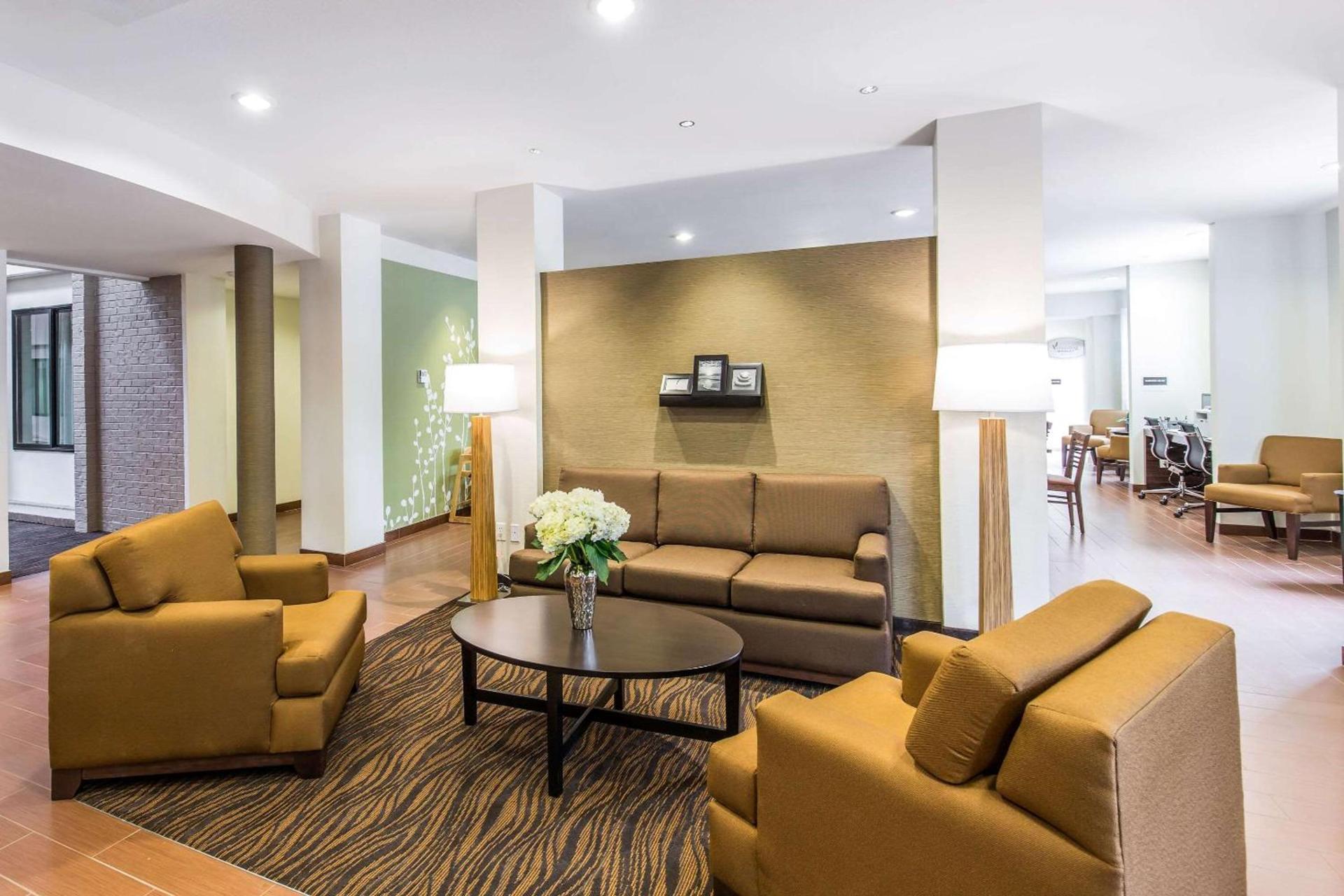 Sleep Inn Dallas Love Field-Medical District photo 13