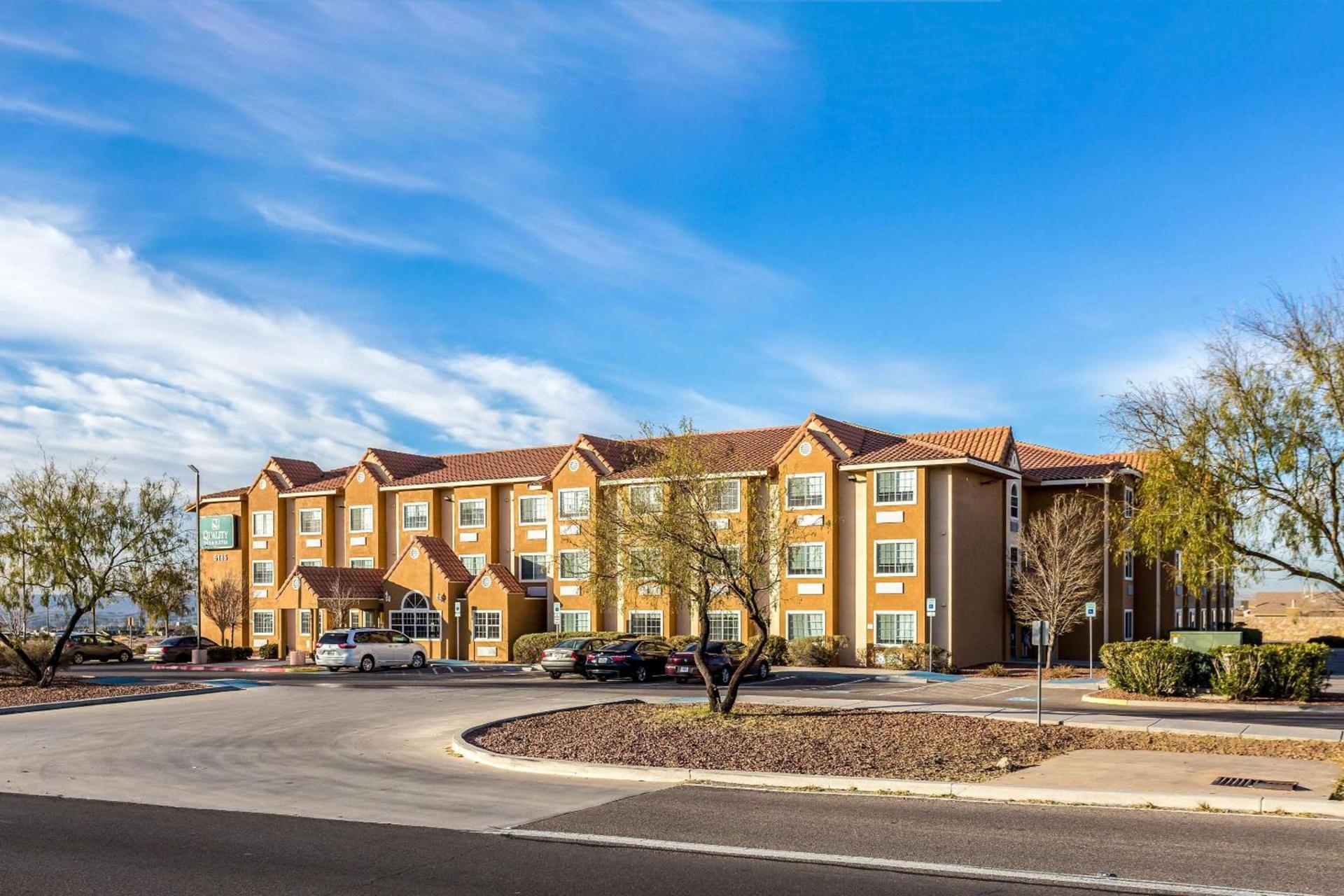 Quality Inn & Suites West El Paso I-10 photo 2