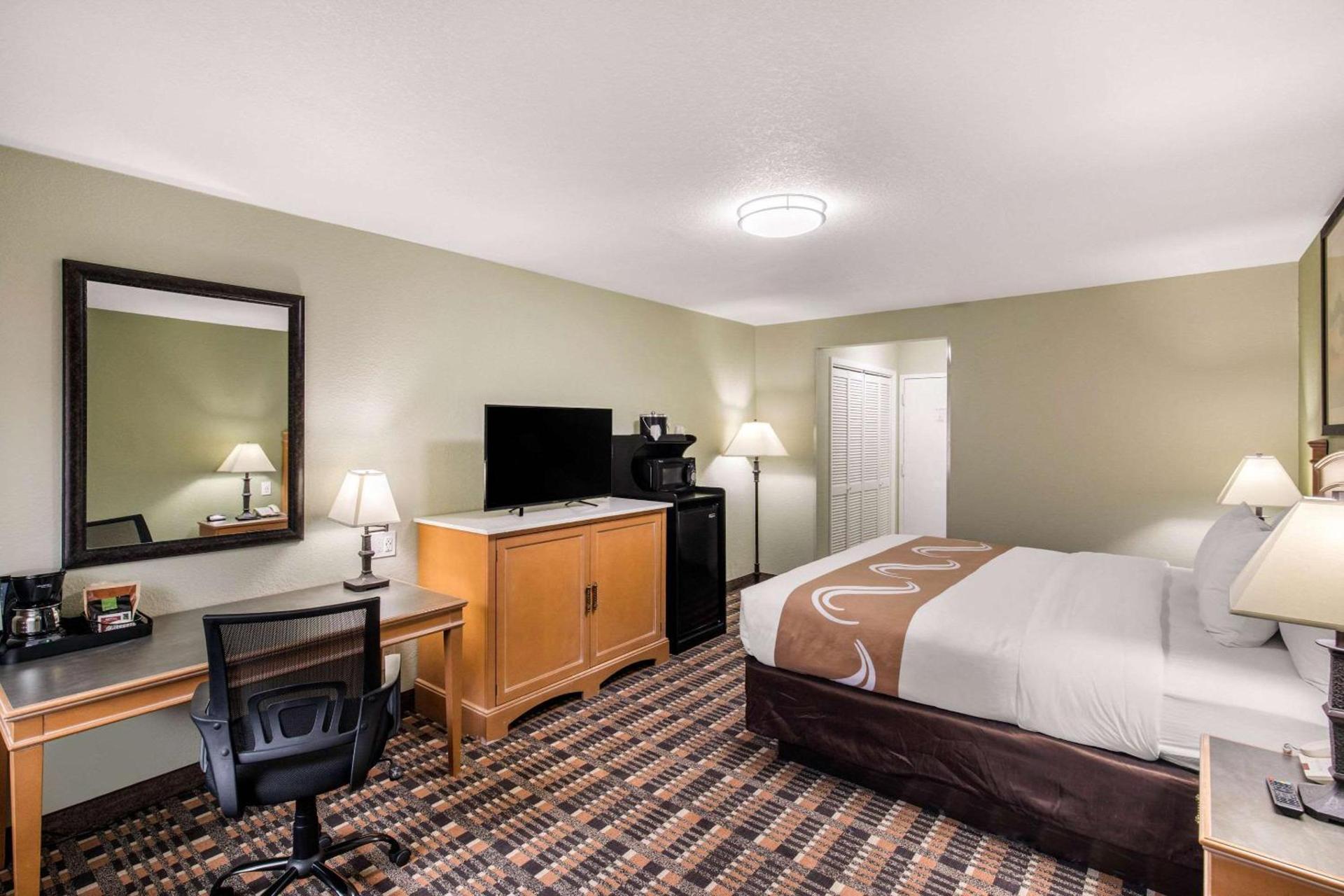 Quality Inn & Suites Plano East - Richardson photo 25