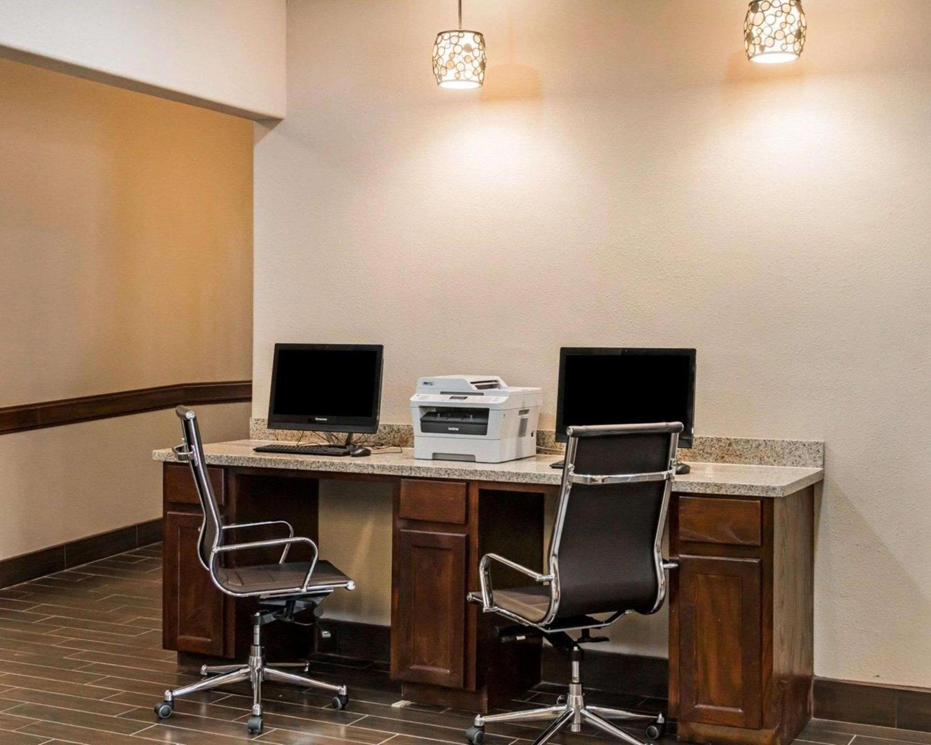 Comfort Inn & Suites Pharr - McAllen photo 8